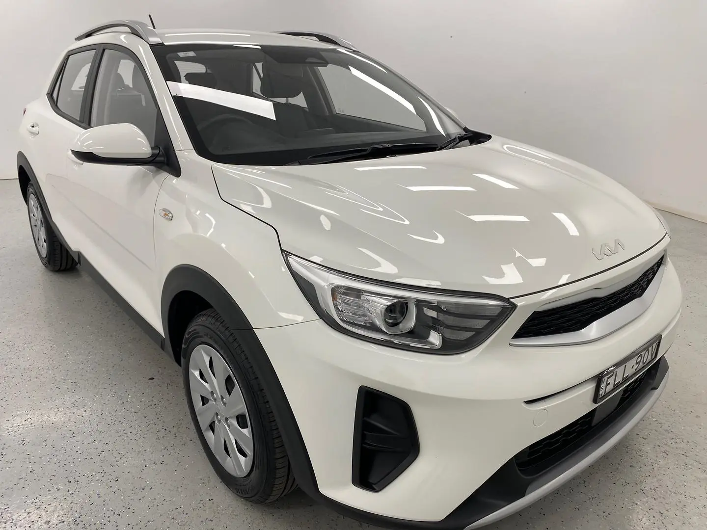 2022 Kia Stonic Image 1