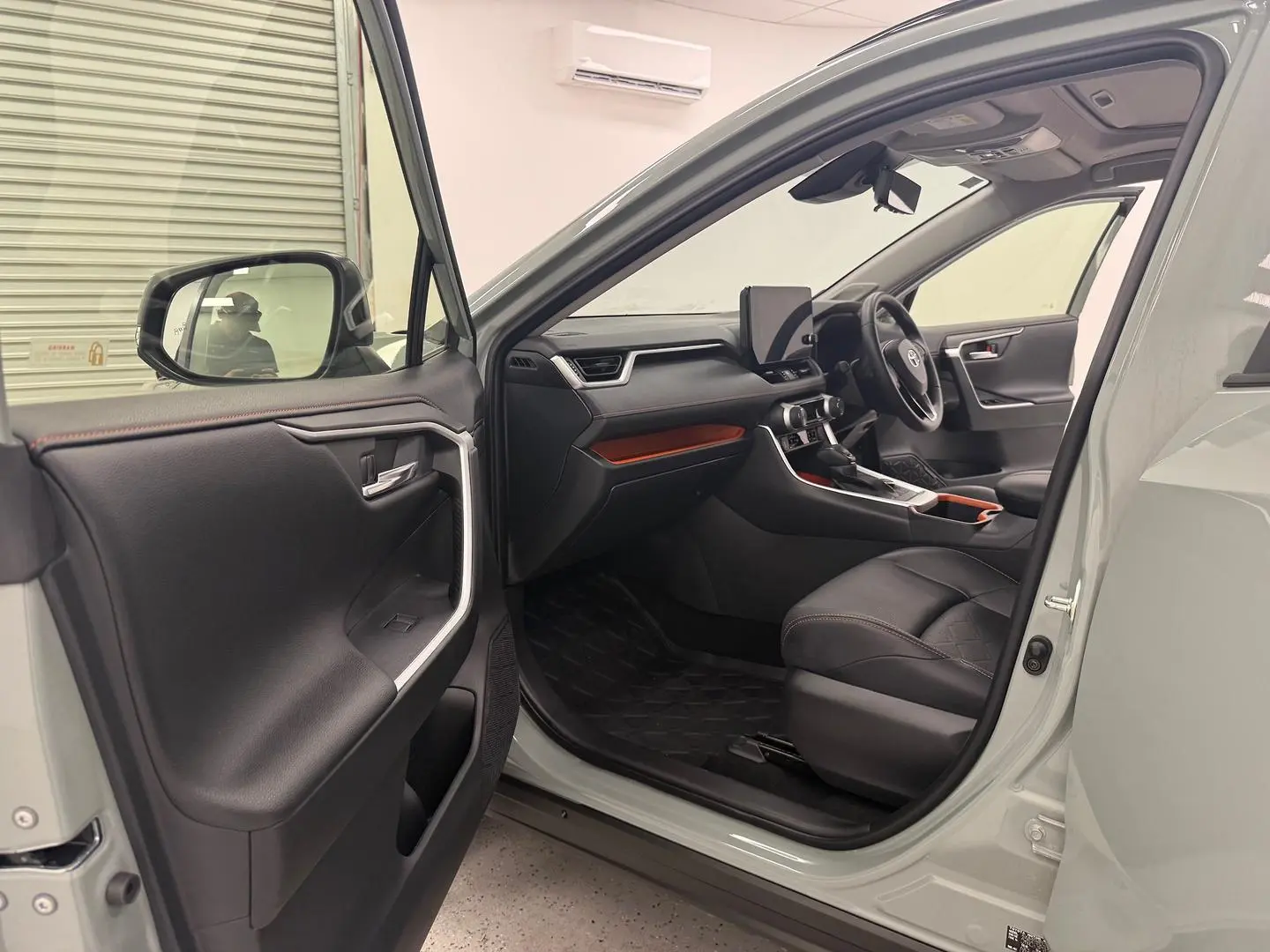 2023 Toyota RAV4 Gallery Image 10