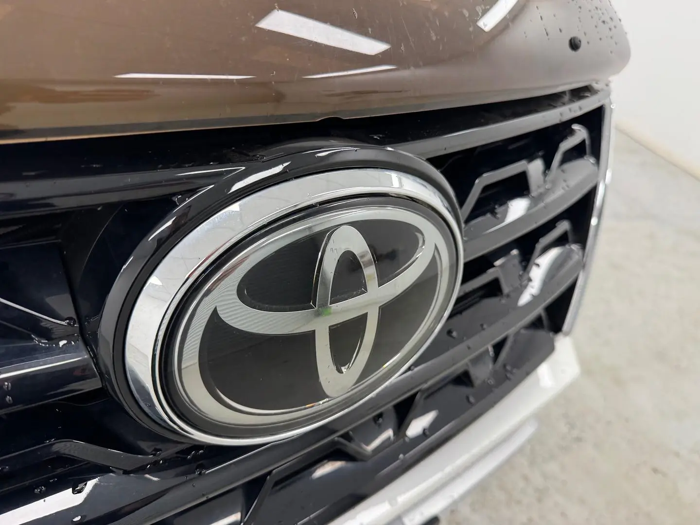 2021 Toyota Fortuner Gallery Image 32