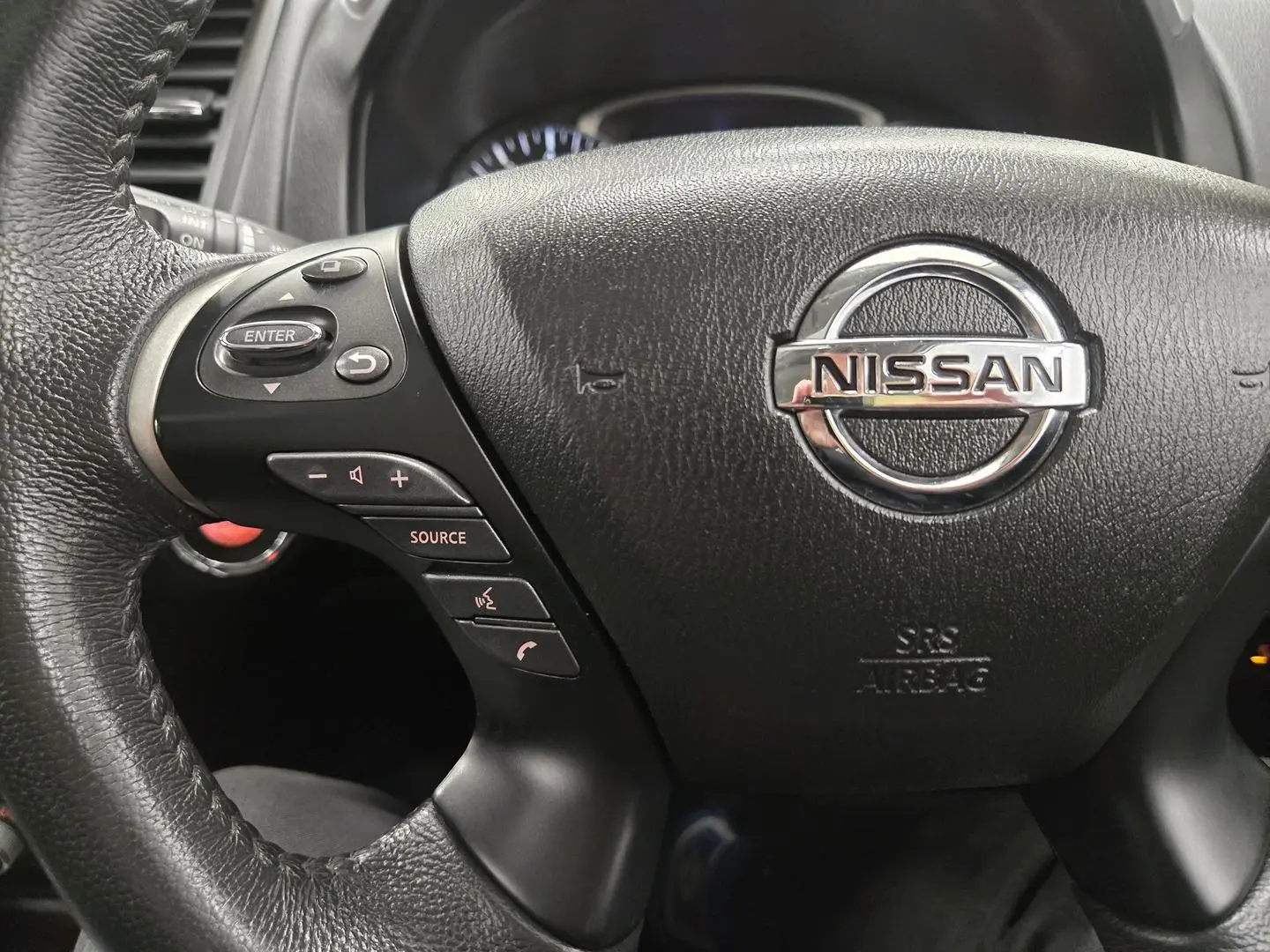 2017 Nissan Pathfinder Gallery Image 31