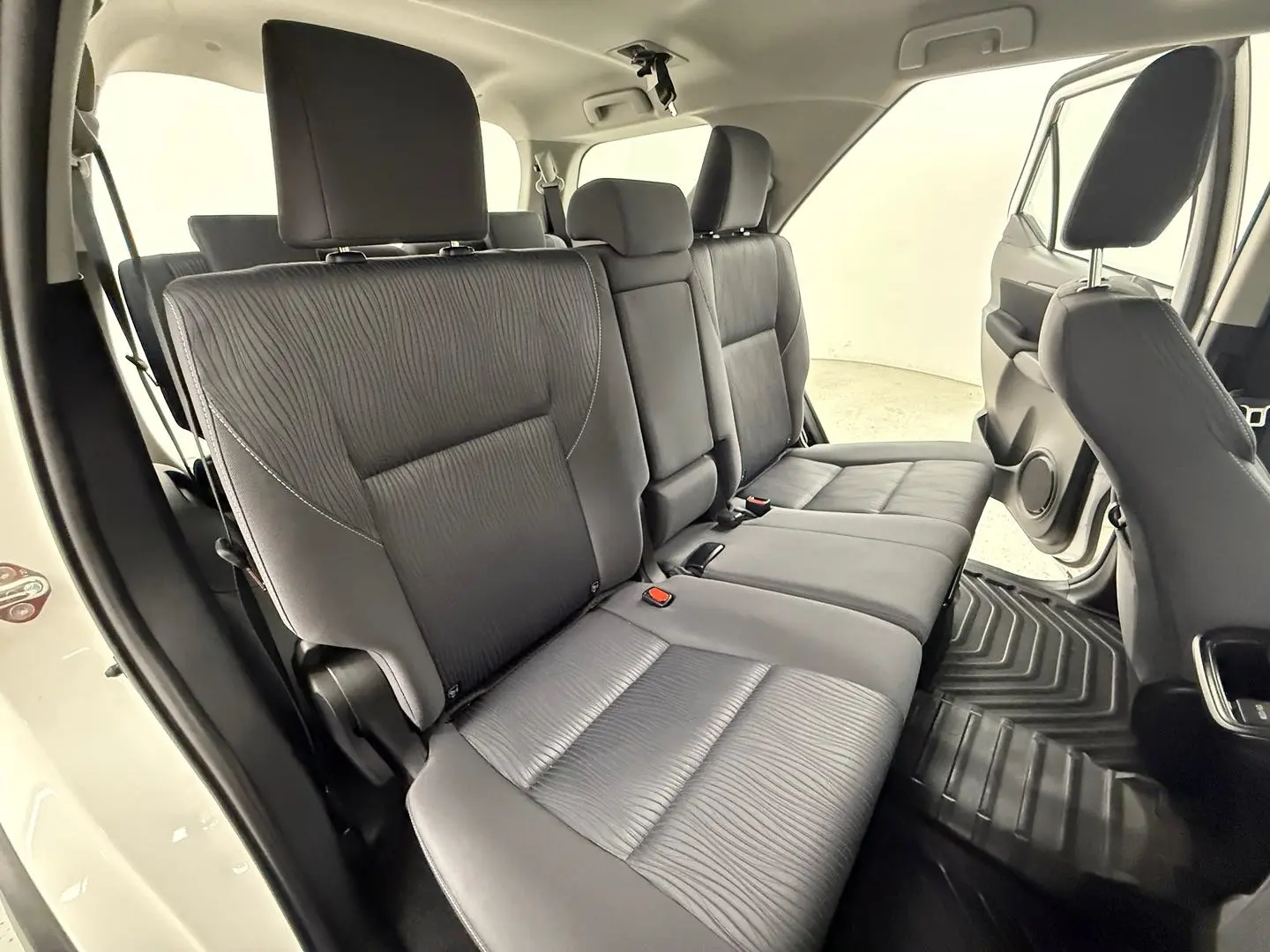 2024 Toyota Fortuner Gallery Image 19