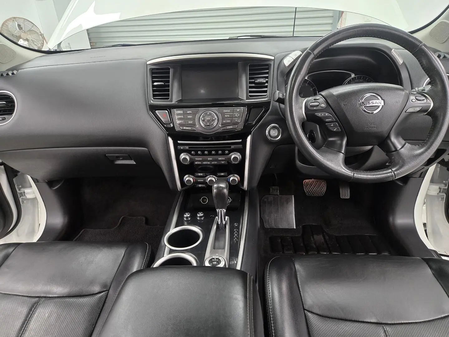 2017 Nissan Pathfinder Gallery Image 29