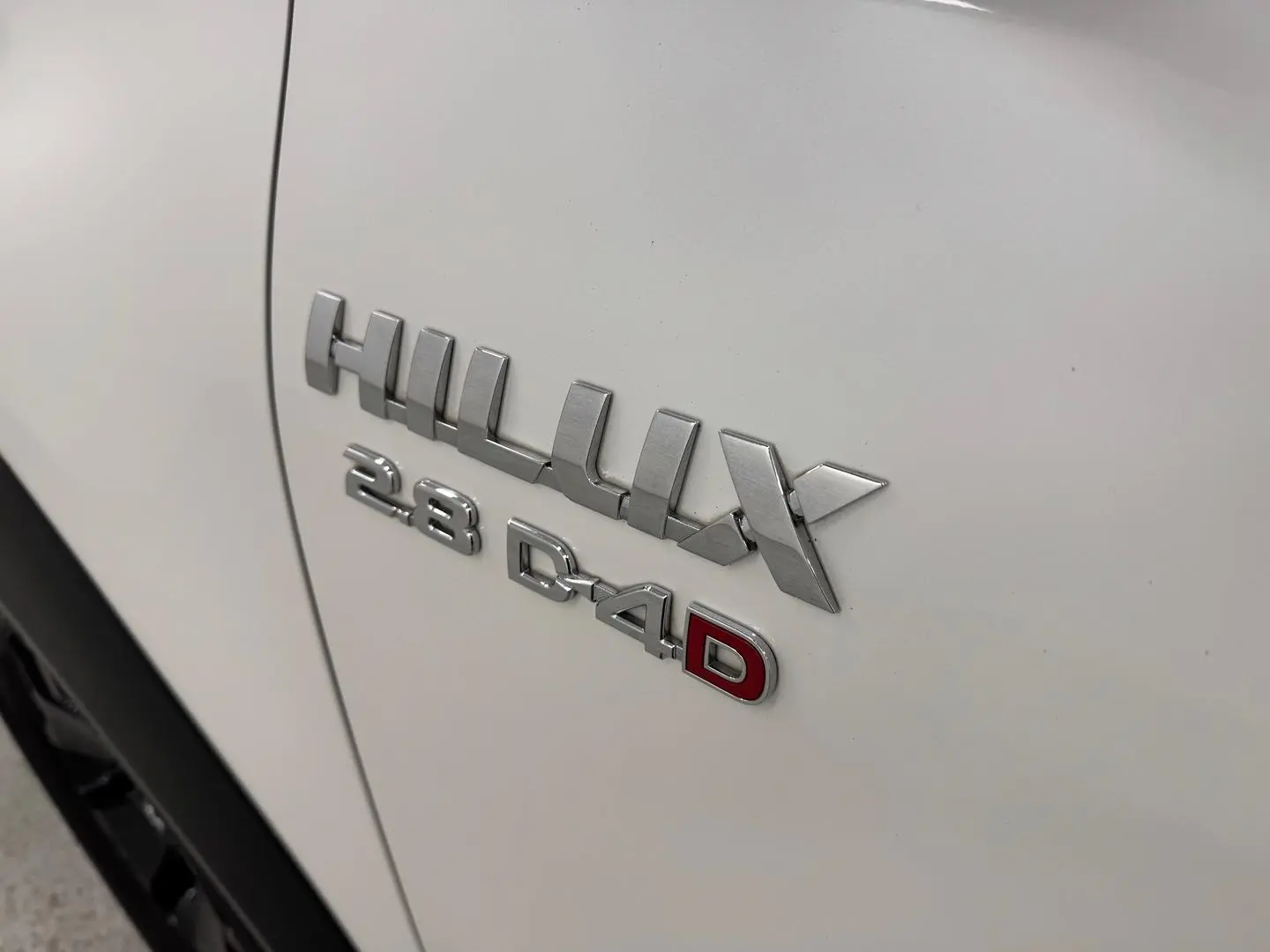 2017 Toyota Hilux Gallery Image 29