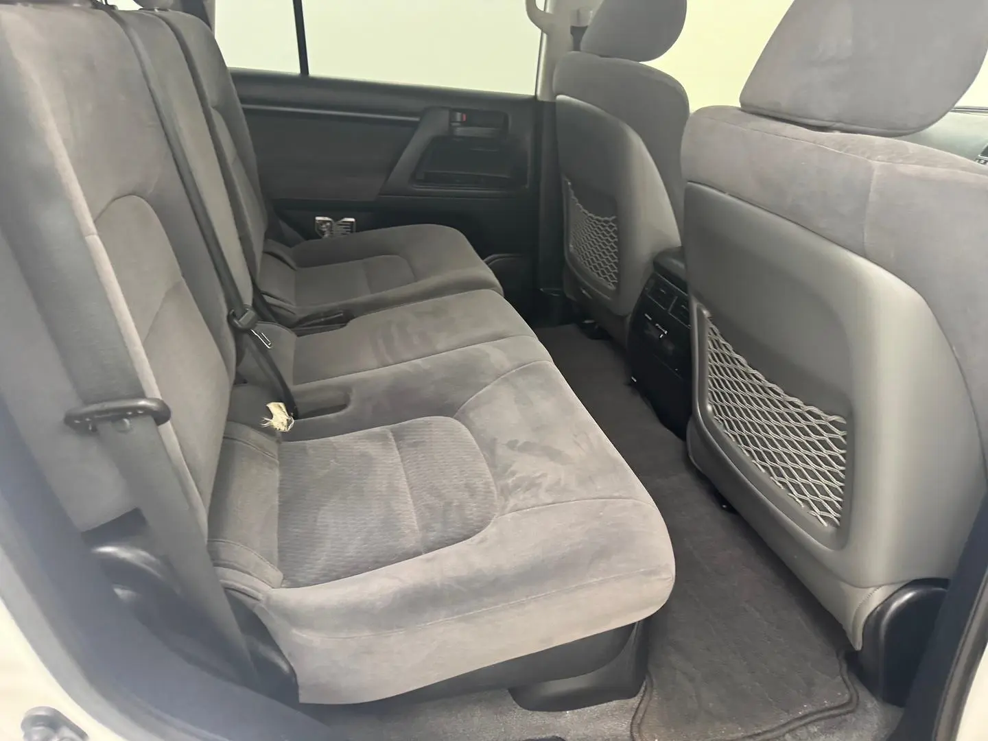 2015 Toyota Landcruiser Gallery Image 16