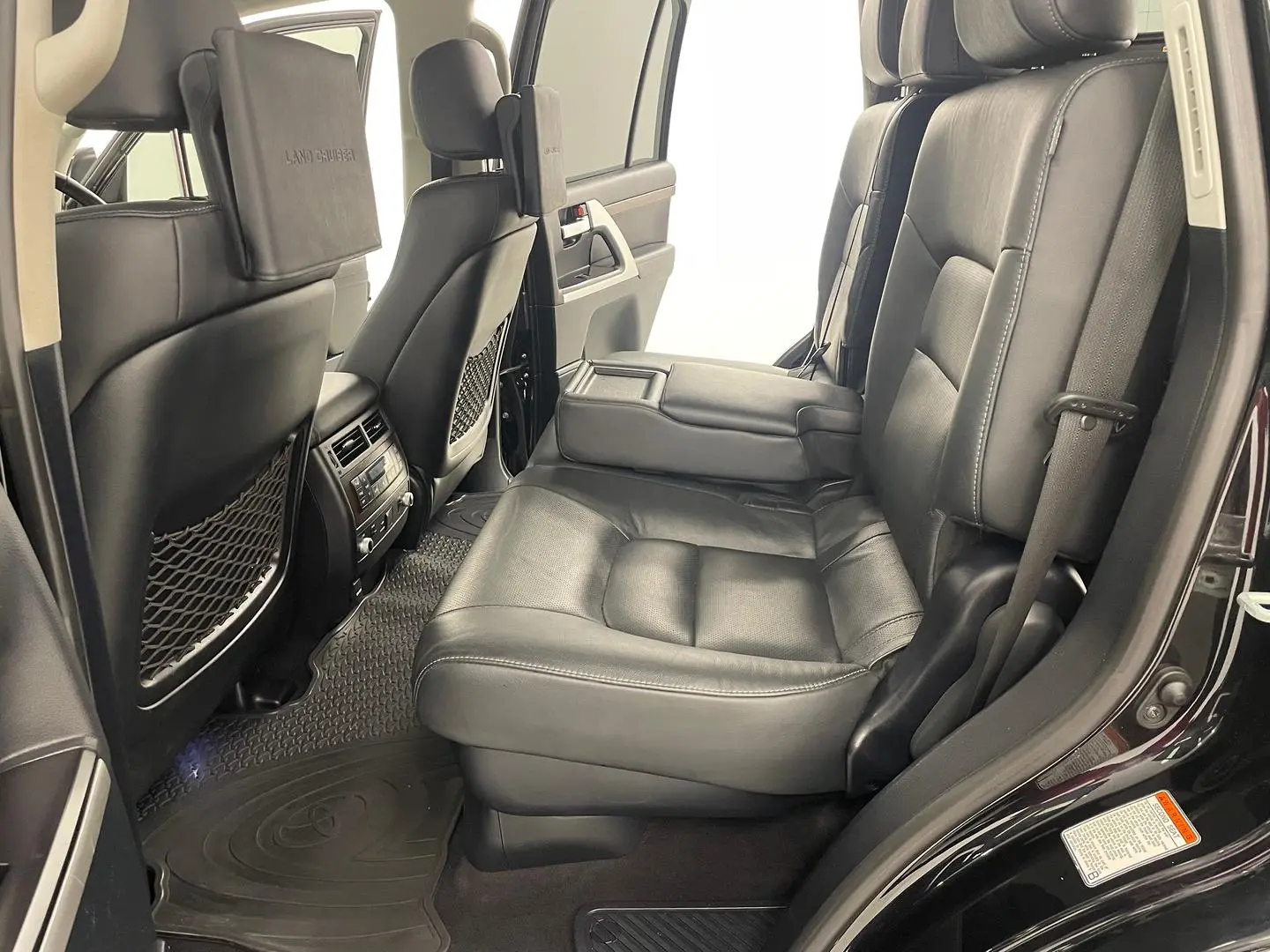 2021 Toyota Landcruiser Gallery Image 19