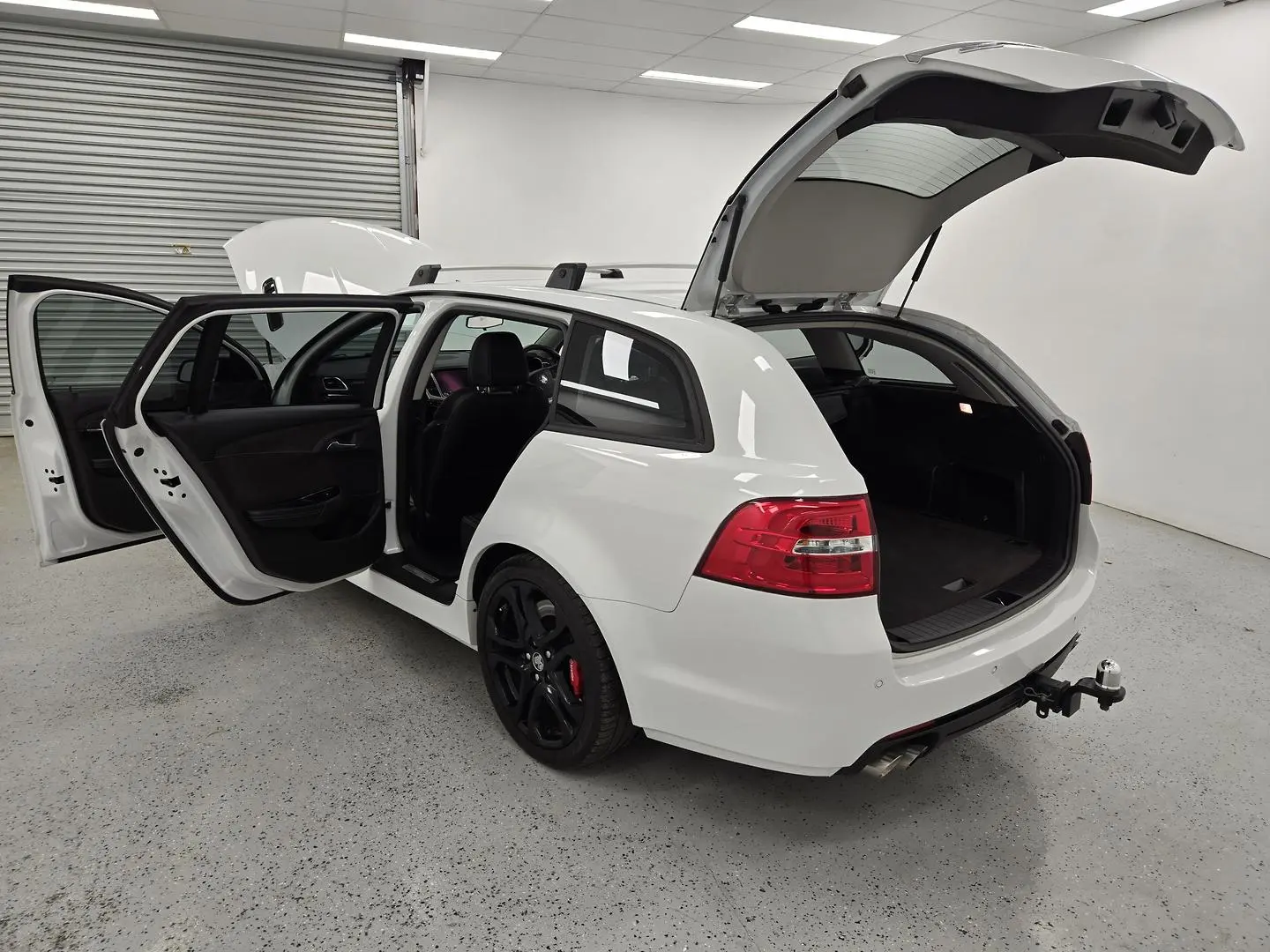 2017 Holden Commodore Gallery Image 12