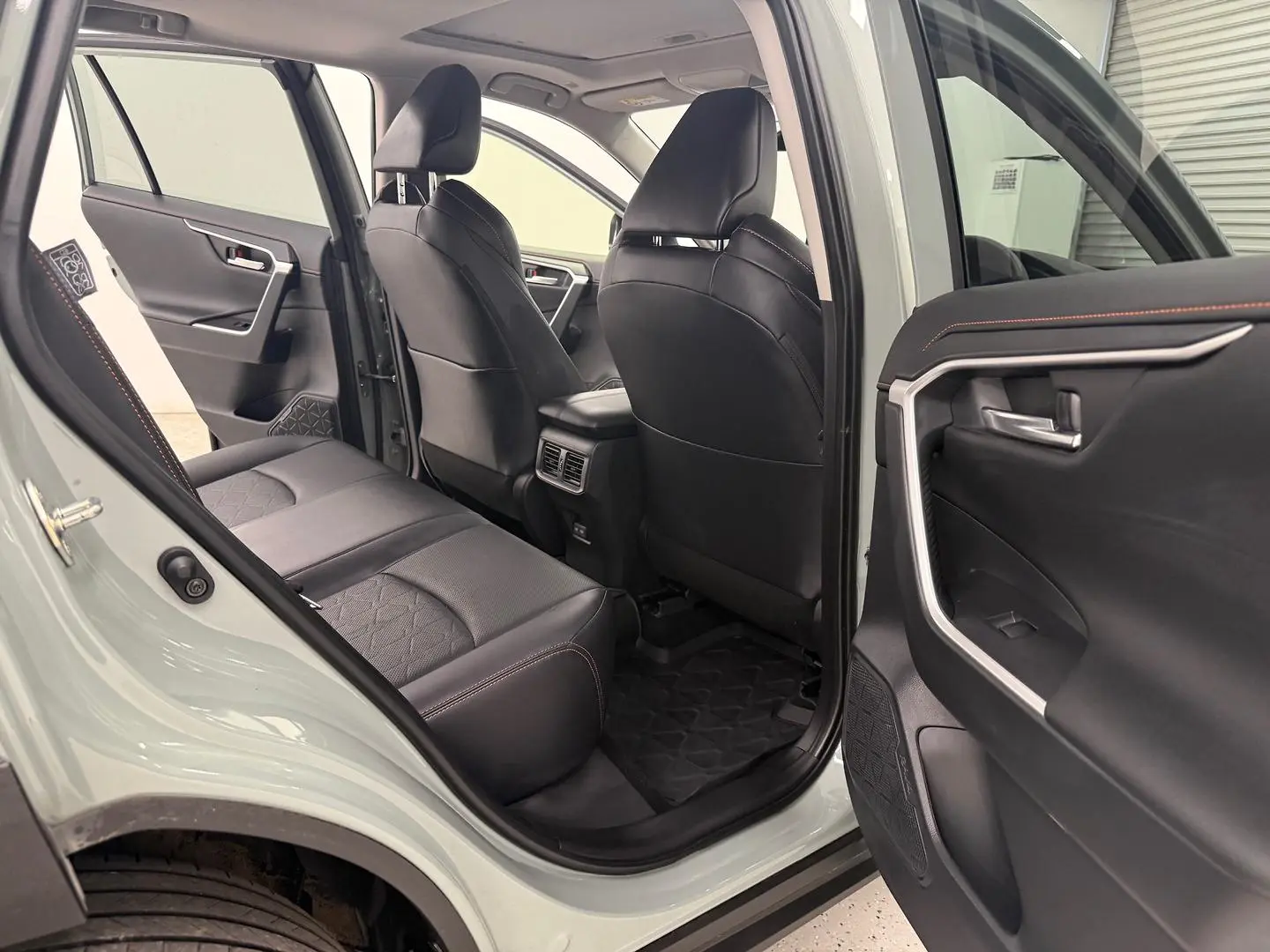 2023 Toyota RAV4 Gallery Image 15