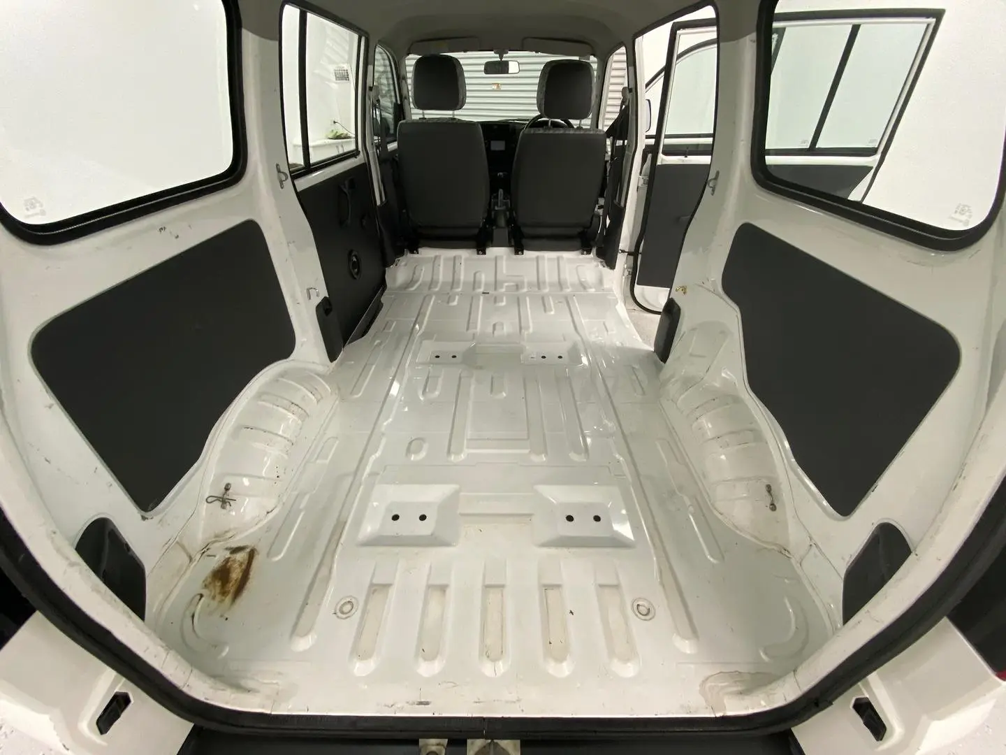 2008 Suzuki Apv Gallery Image 20