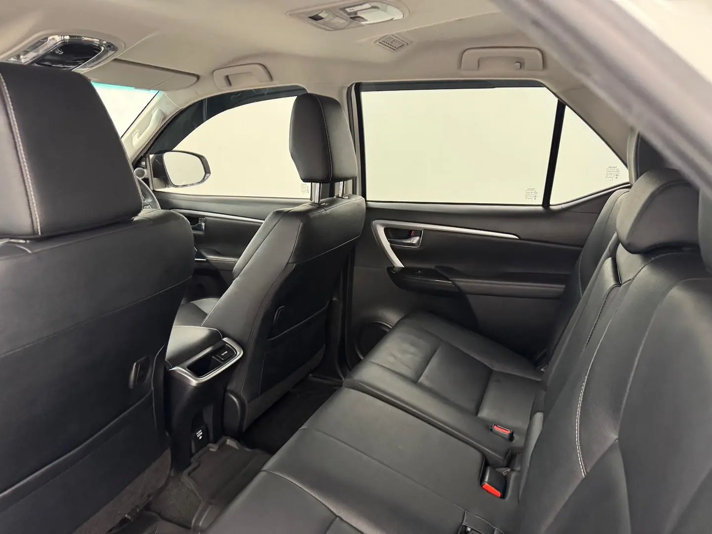 2021 Toyota Fortuner Gallery Image 27