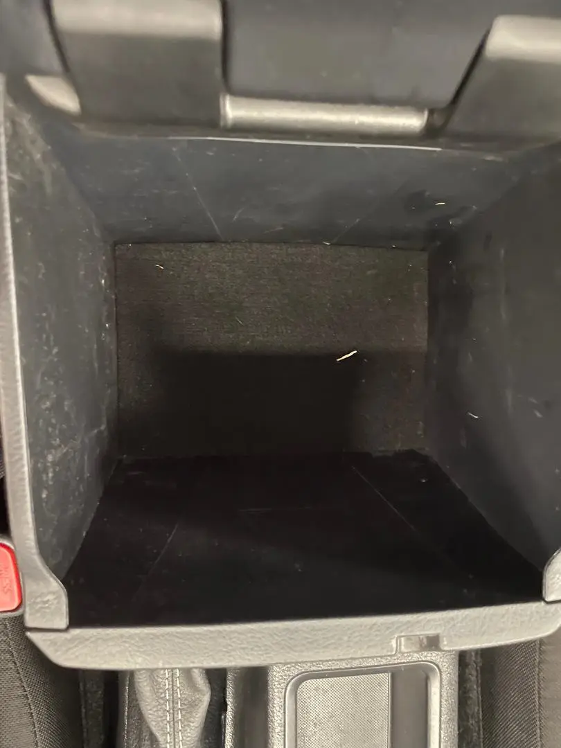 2020 Toyota Hilux Gallery Image 25