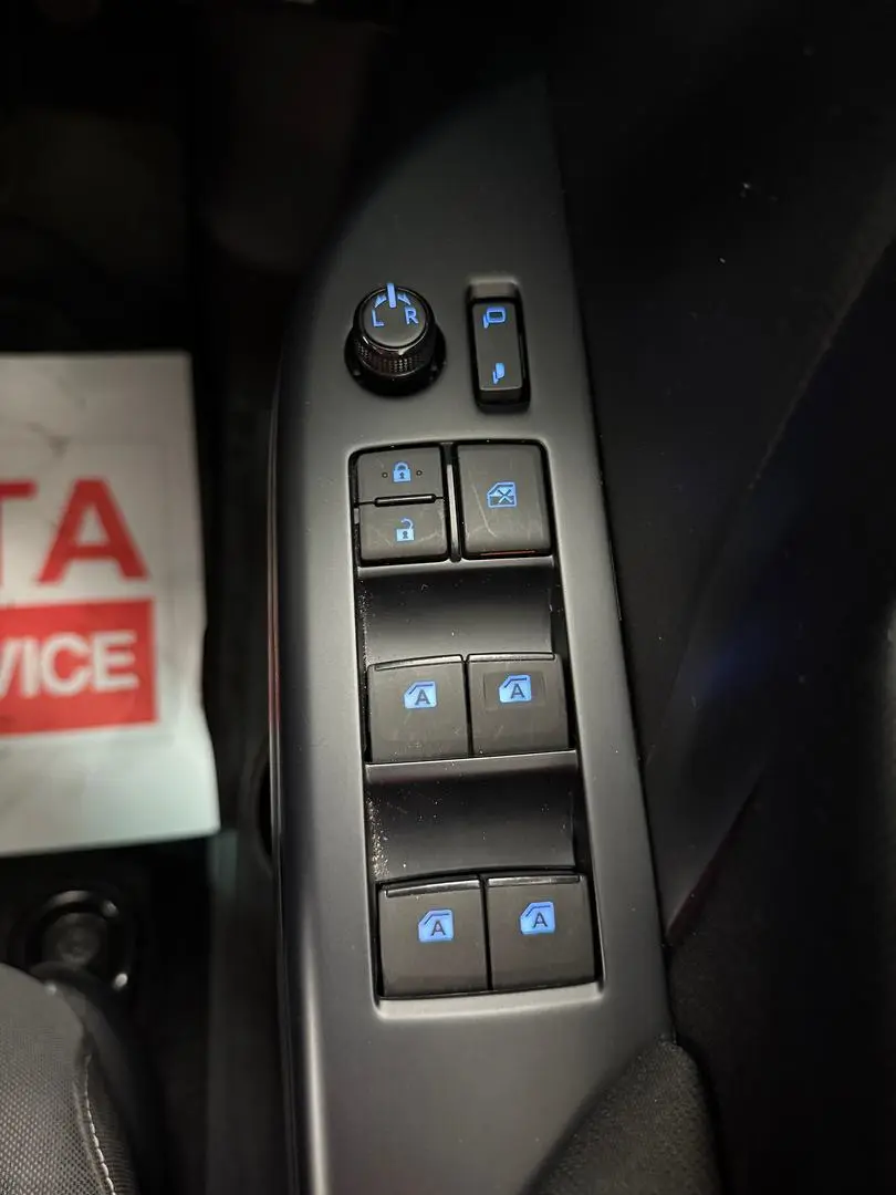 2024 Toyota Fortuner Gallery Image 32