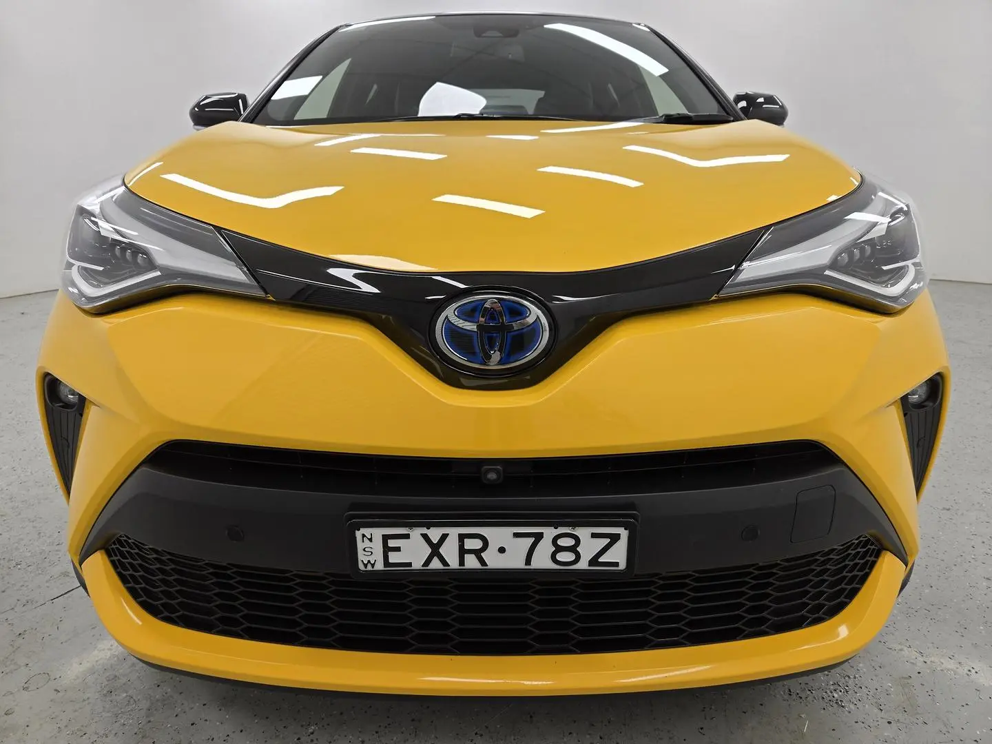 2022 Toyota C-HR Gallery Image 33