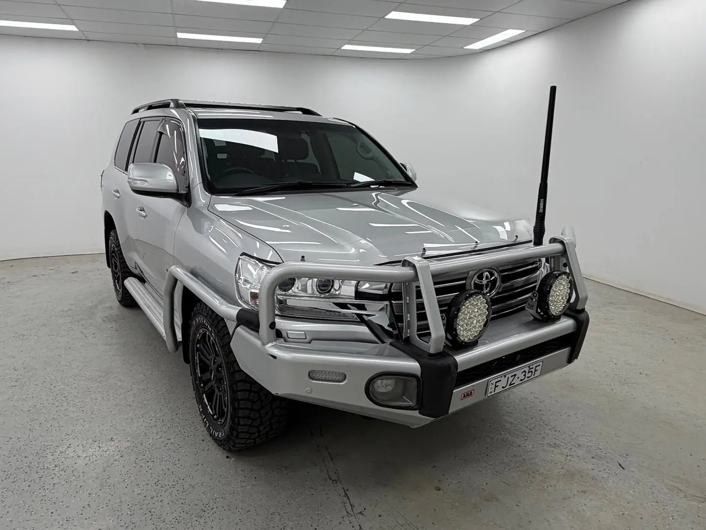 2018 Toyota Landcruiser Gallery Image 1