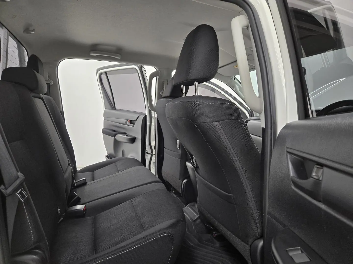 2019 Toyota Hilux Gallery Image 20