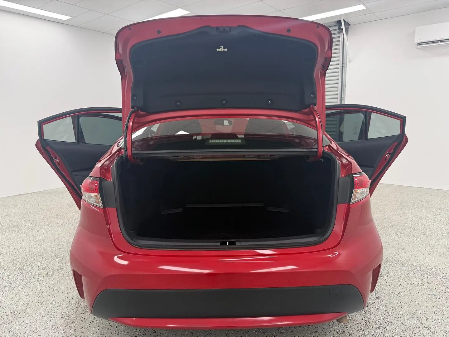 2020 Toyota Corolla Gallery Image 15