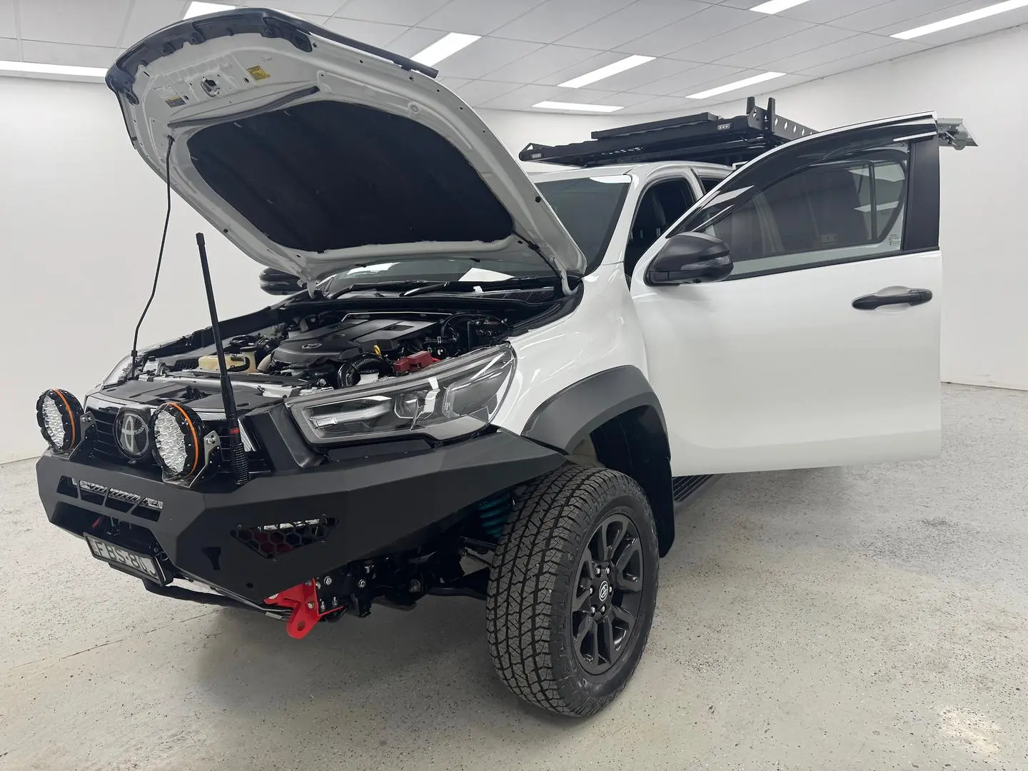 2023 Toyota Hilux Gallery Image 12