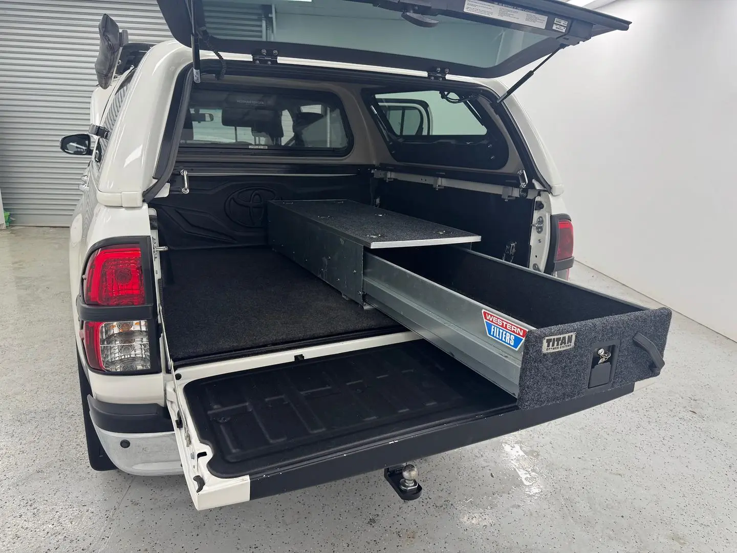 2018 Toyota Hilux Gallery Image 30