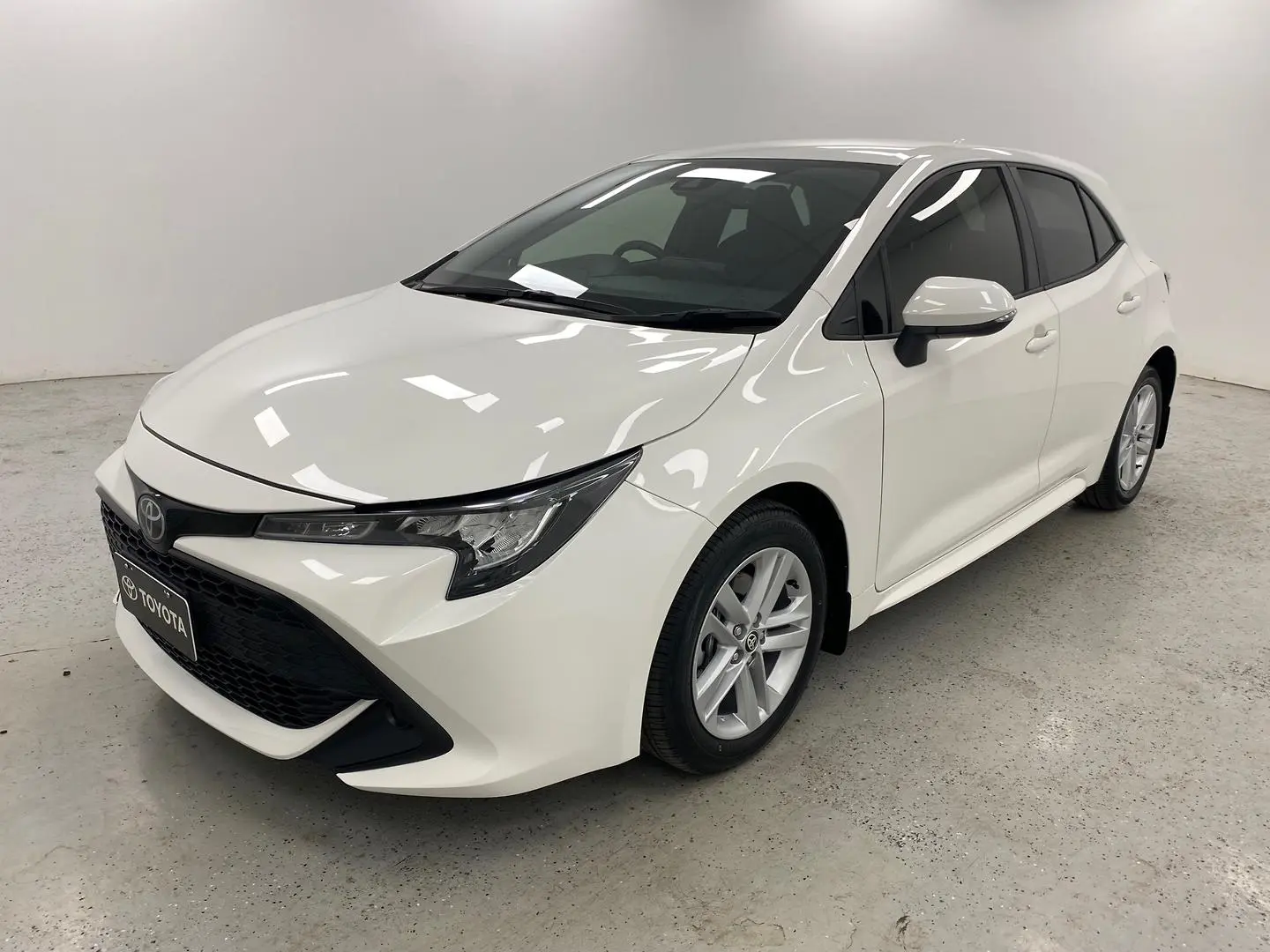 2019 Toyota Corolla Gallery Image 7