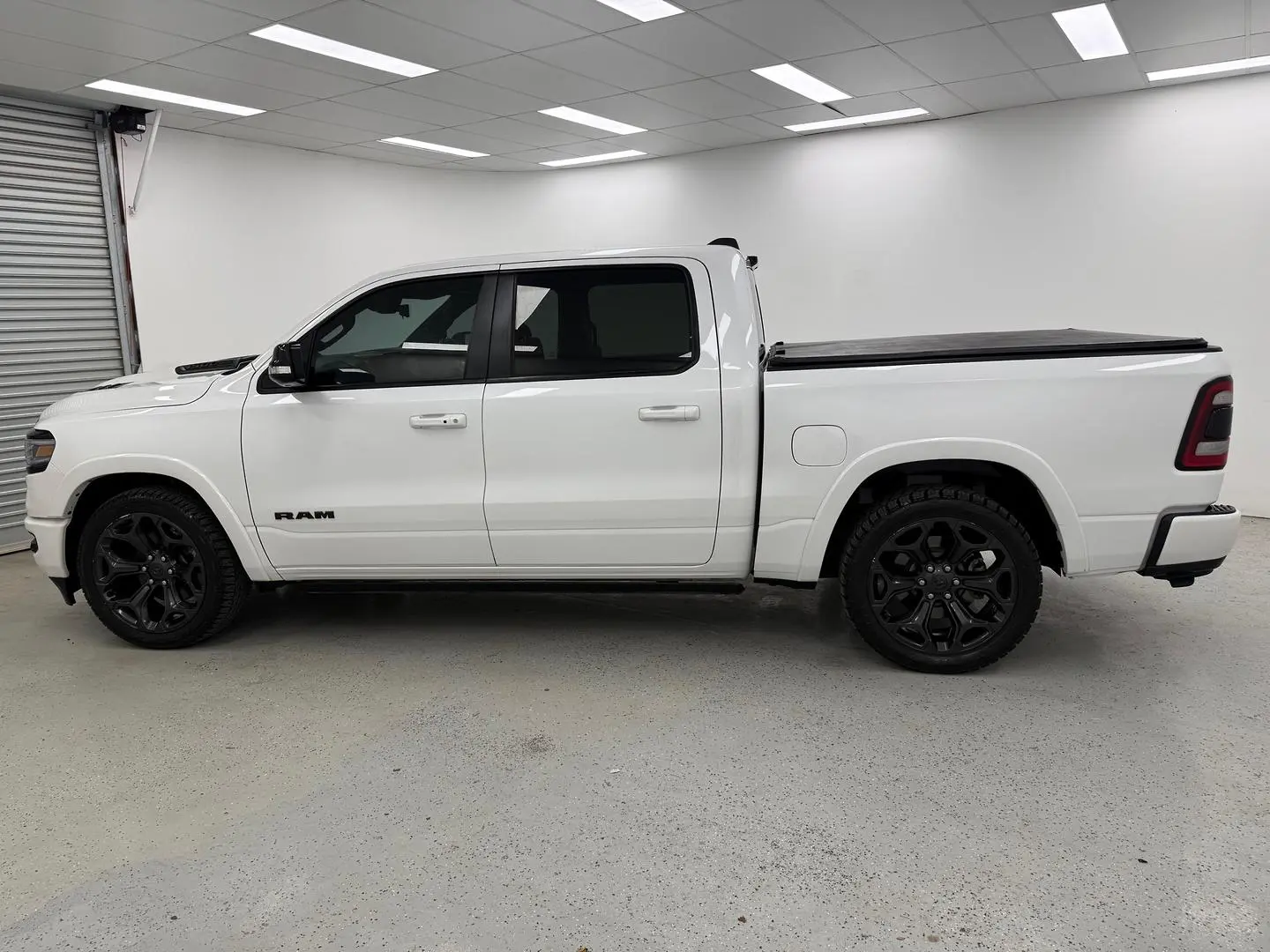 2022 RAM 1500 Gallery Image 6