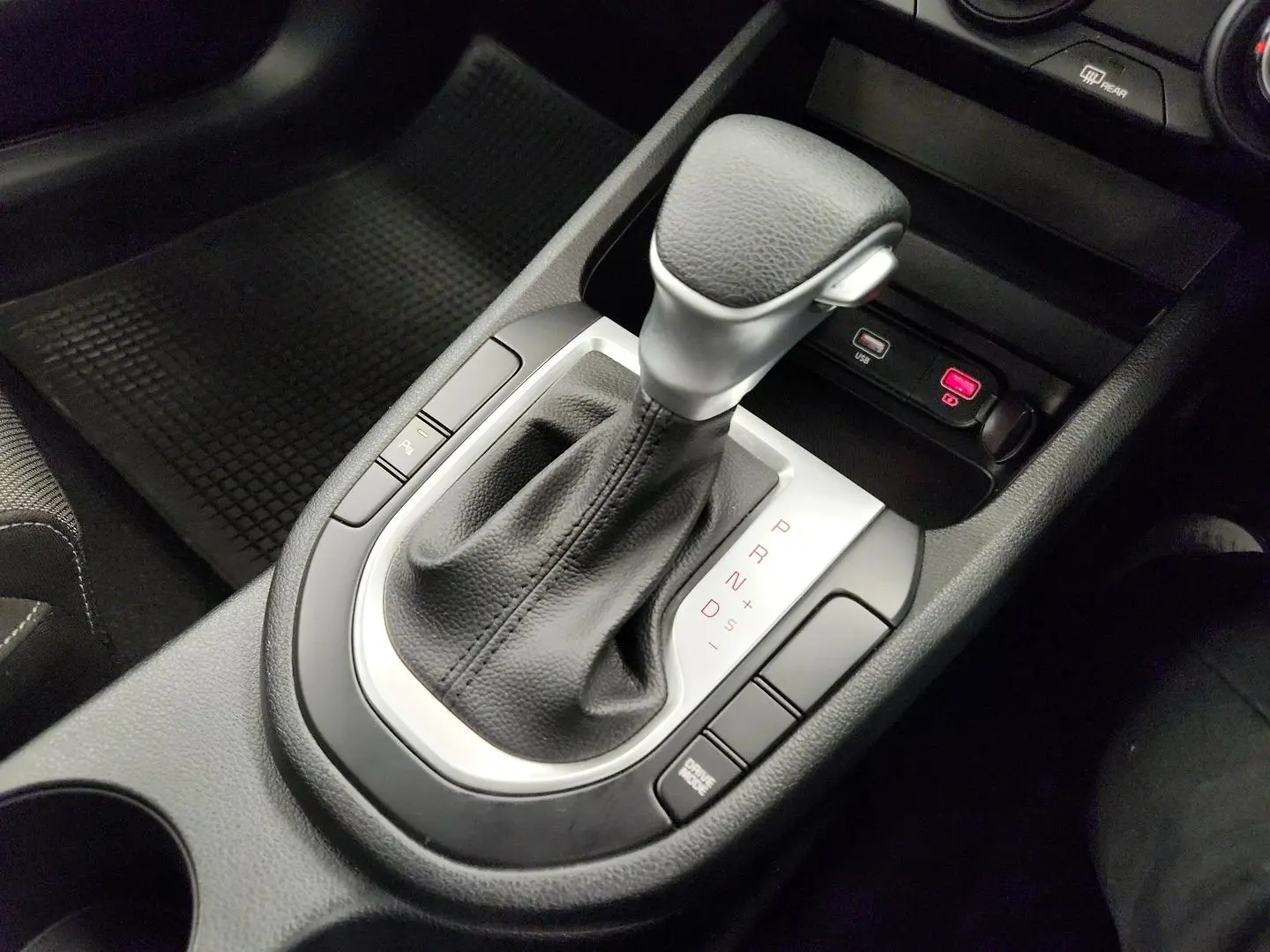 2023 Kia Cerato Gallery Image 31