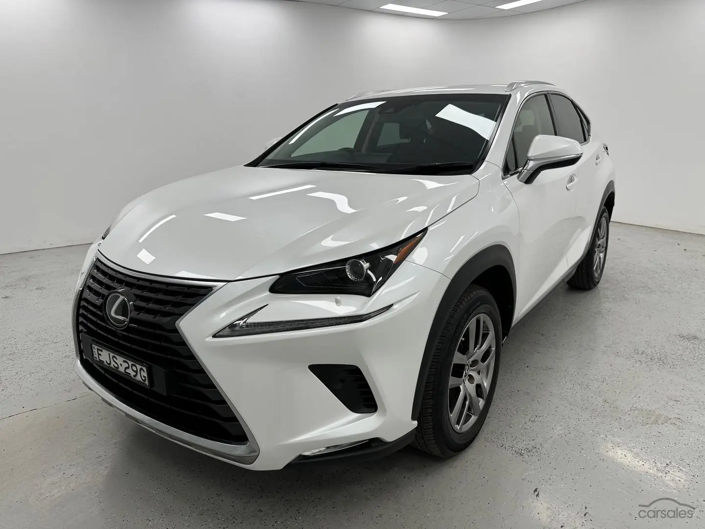 2021 Lexus NX Image 6