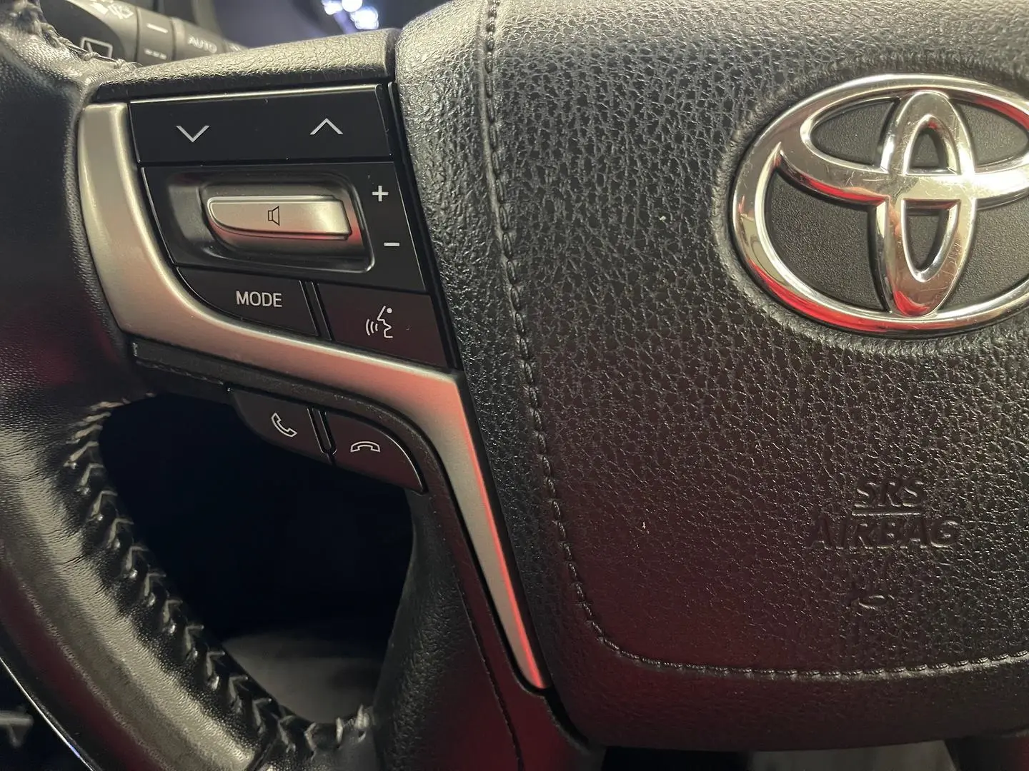 2021 Toyota Landcruiser Prado Gallery Image 28