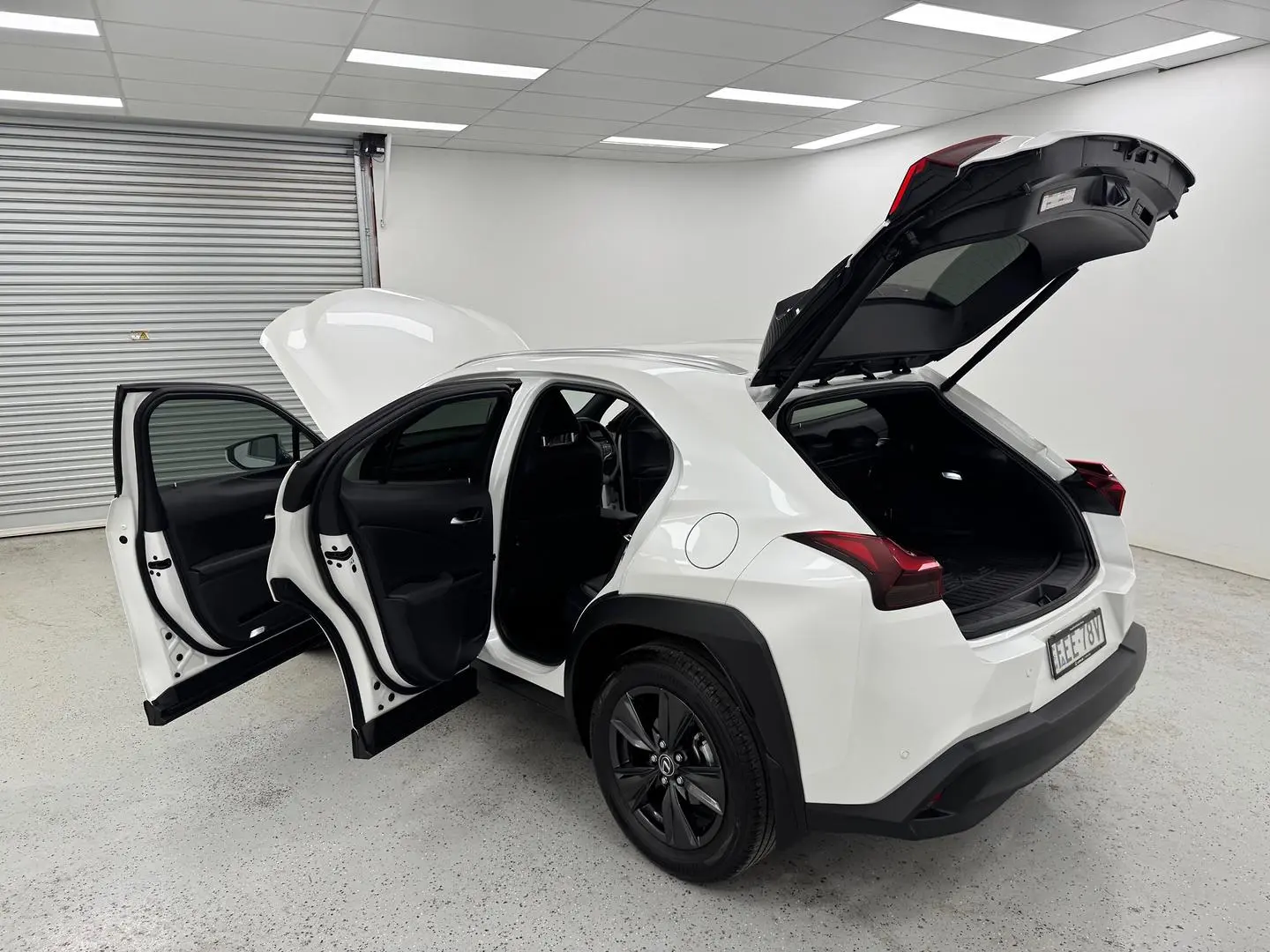 2023 Lexus UX Gallery Image 10