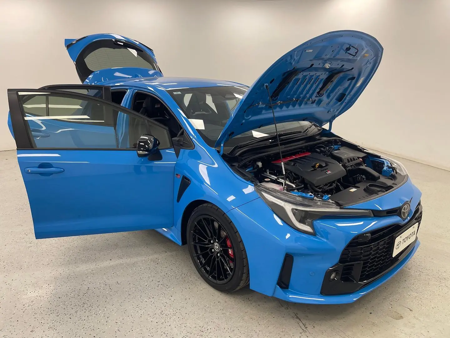 2024 Toyota Corolla Gallery Image 8