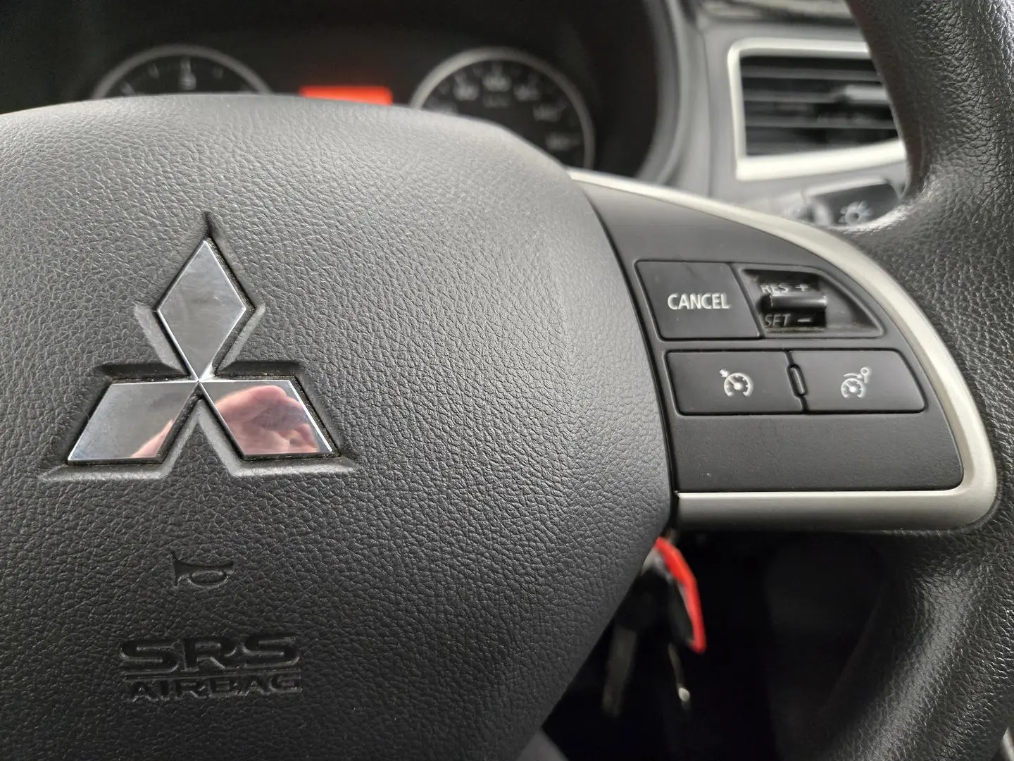 2018 Mitsubishi Triton Gallery Image 28