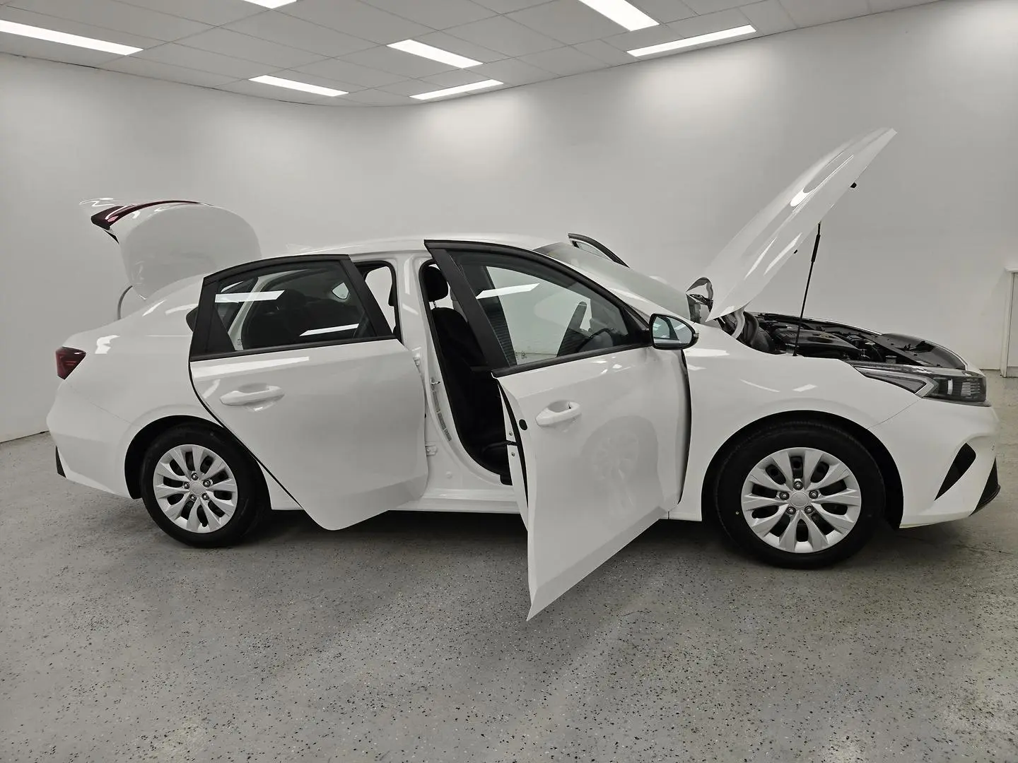 2023 Kia Cerato Gallery Image 9