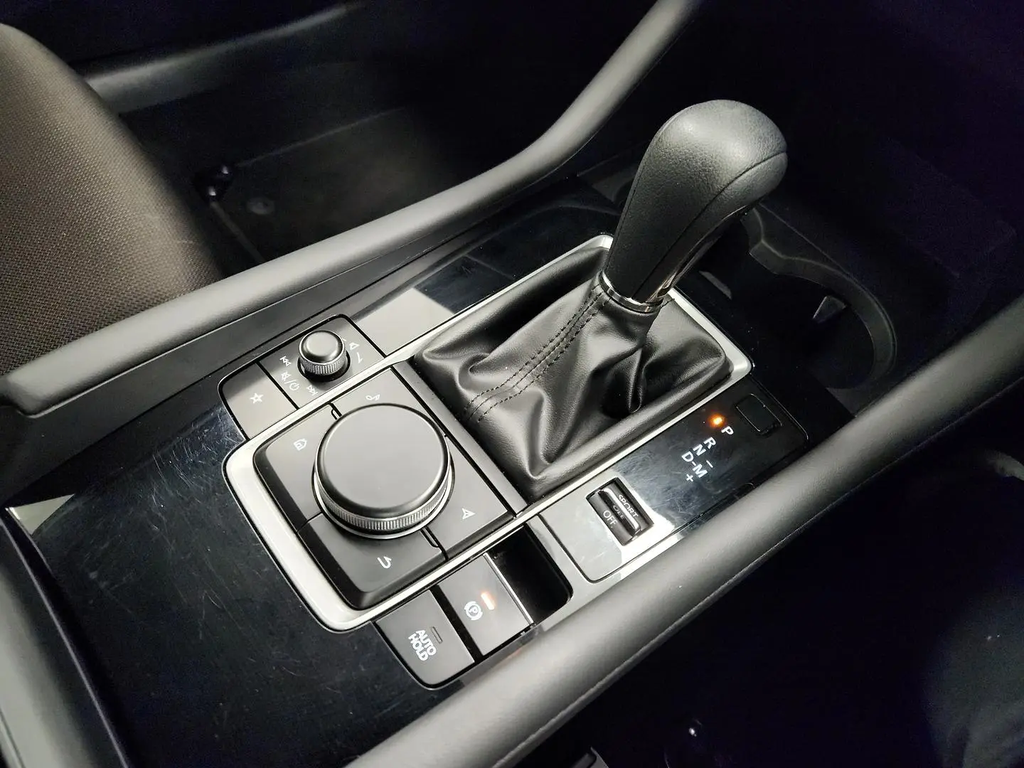 2020 Mazda 3 Gallery Image 30