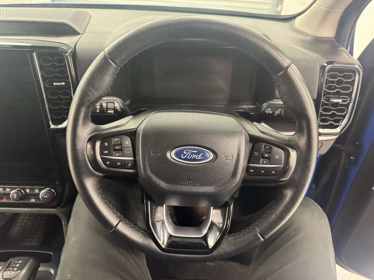 2023 Ford Everest Gallery Image 21