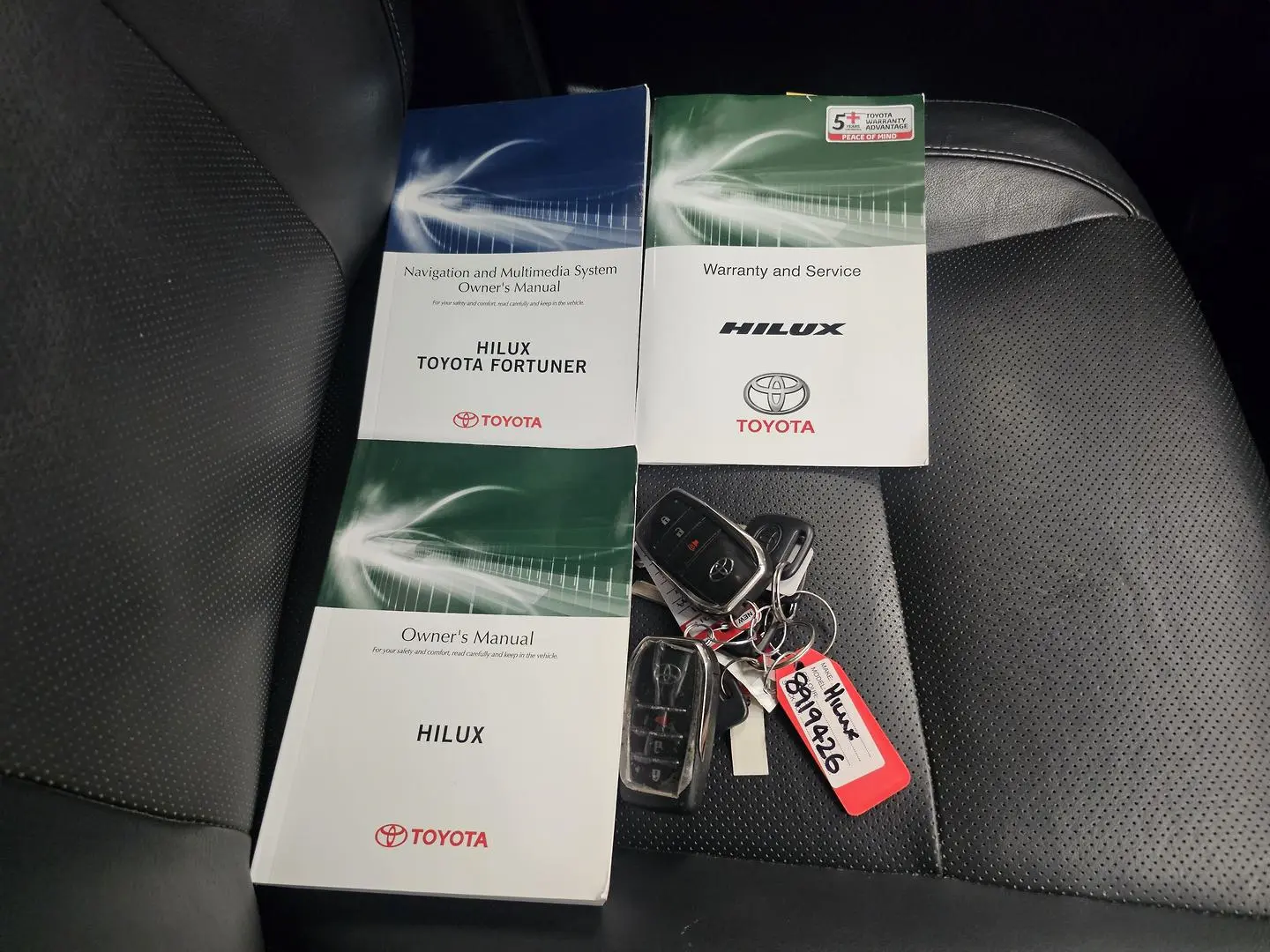 2019 Toyota Hilux Gallery Image 38