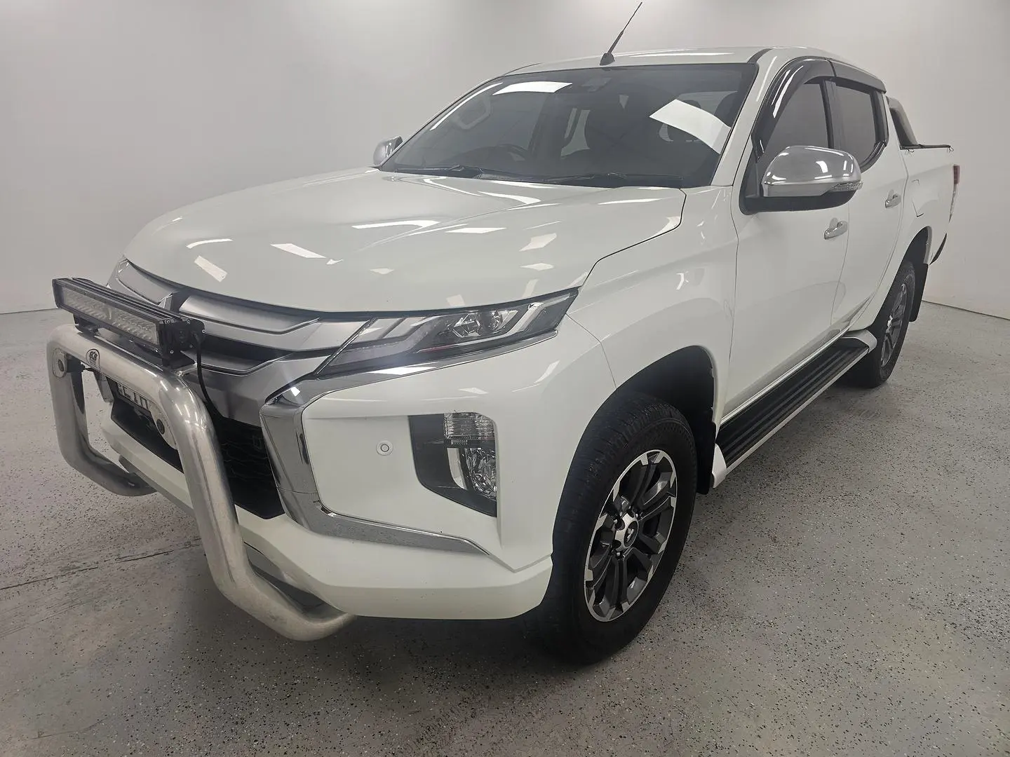 2019 Mitsubishi Triton Gallery Image 7