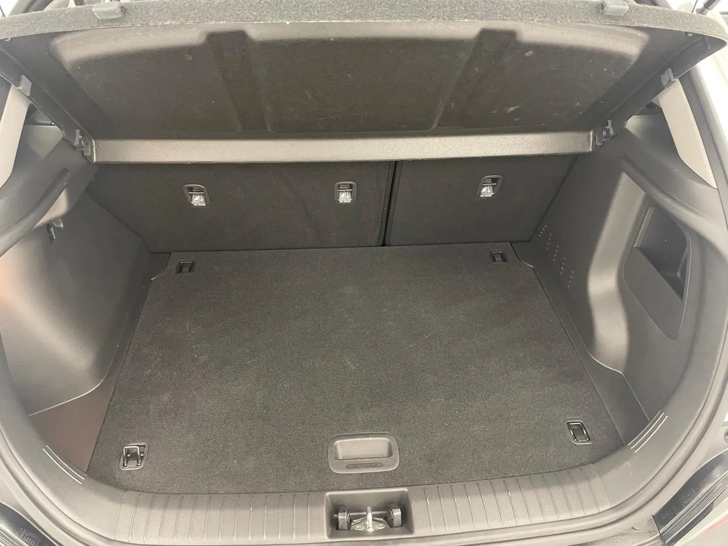 2023 Hyundai Kona Gallery Image 20