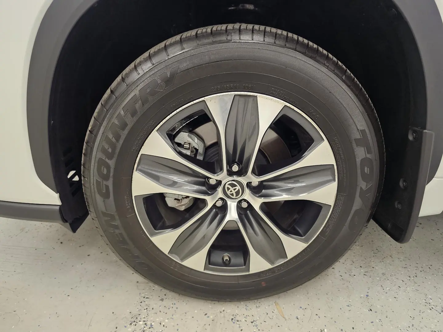 2025 Toyota Kluger Gallery Image 9