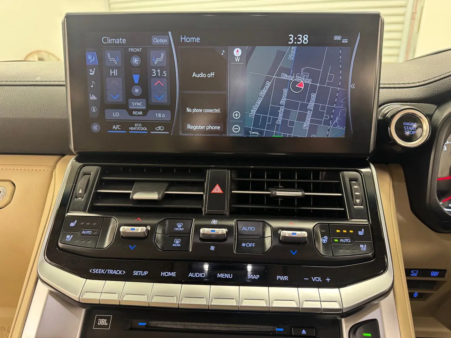 2022 Toyota Landcruiser Gallery Image 22
