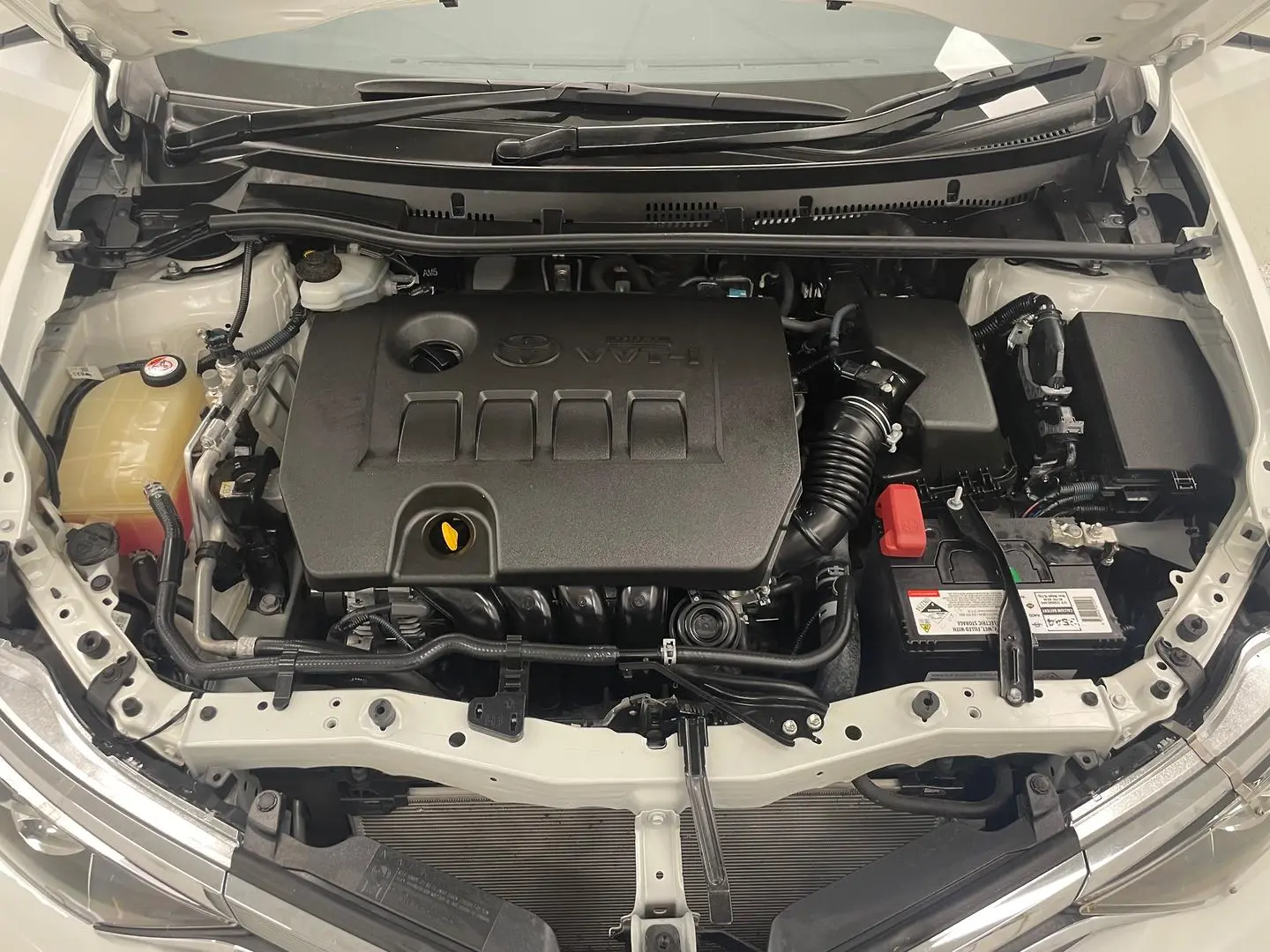 2017 Toyota Corolla Gallery Image 15