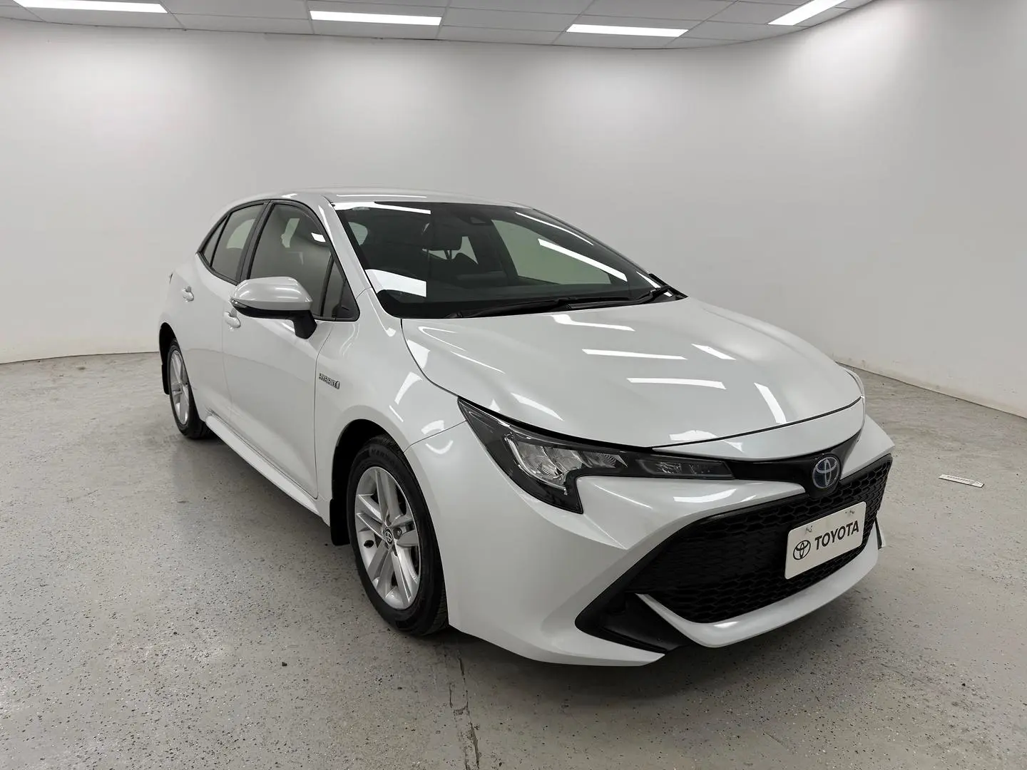 2022 Toyota Corolla Gallery Image 1