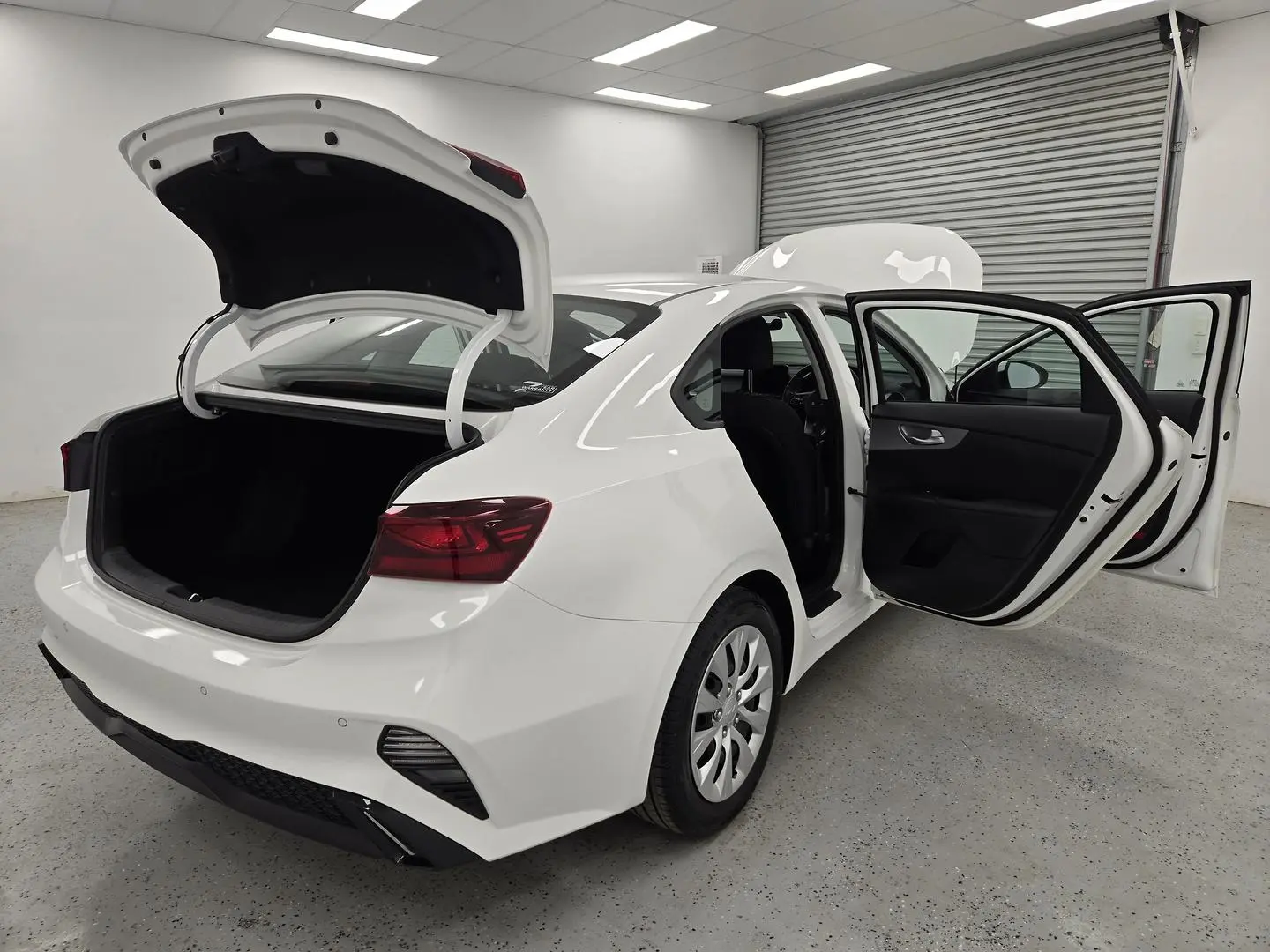 2023 Kia Cerato Gallery Image 10