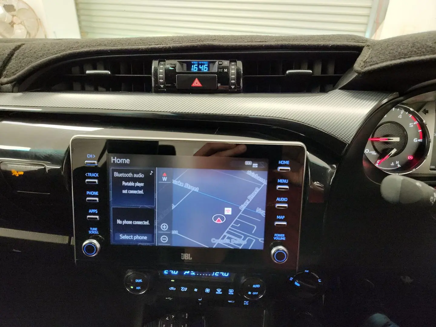 2023 Toyota Hilux Gallery Image 33
