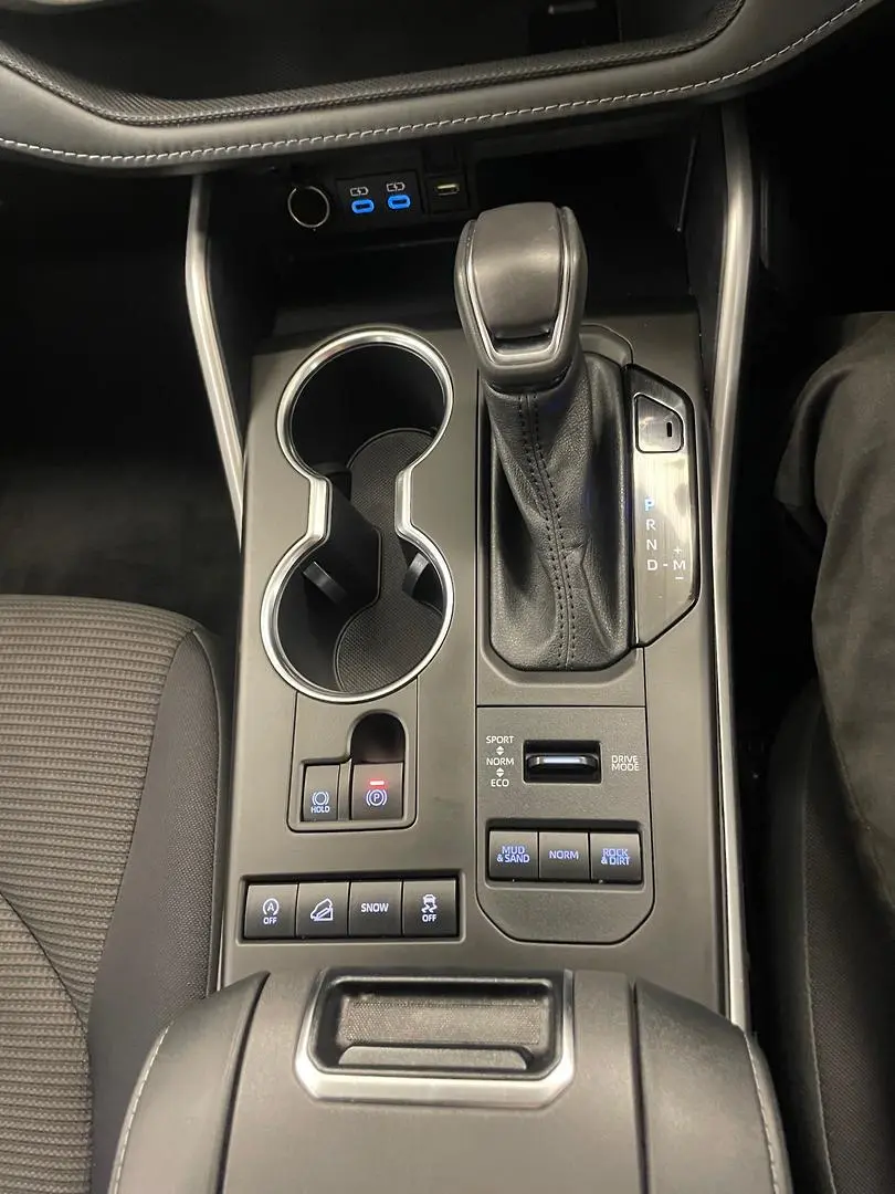 2022 Toyota Kluger Gallery Image 26