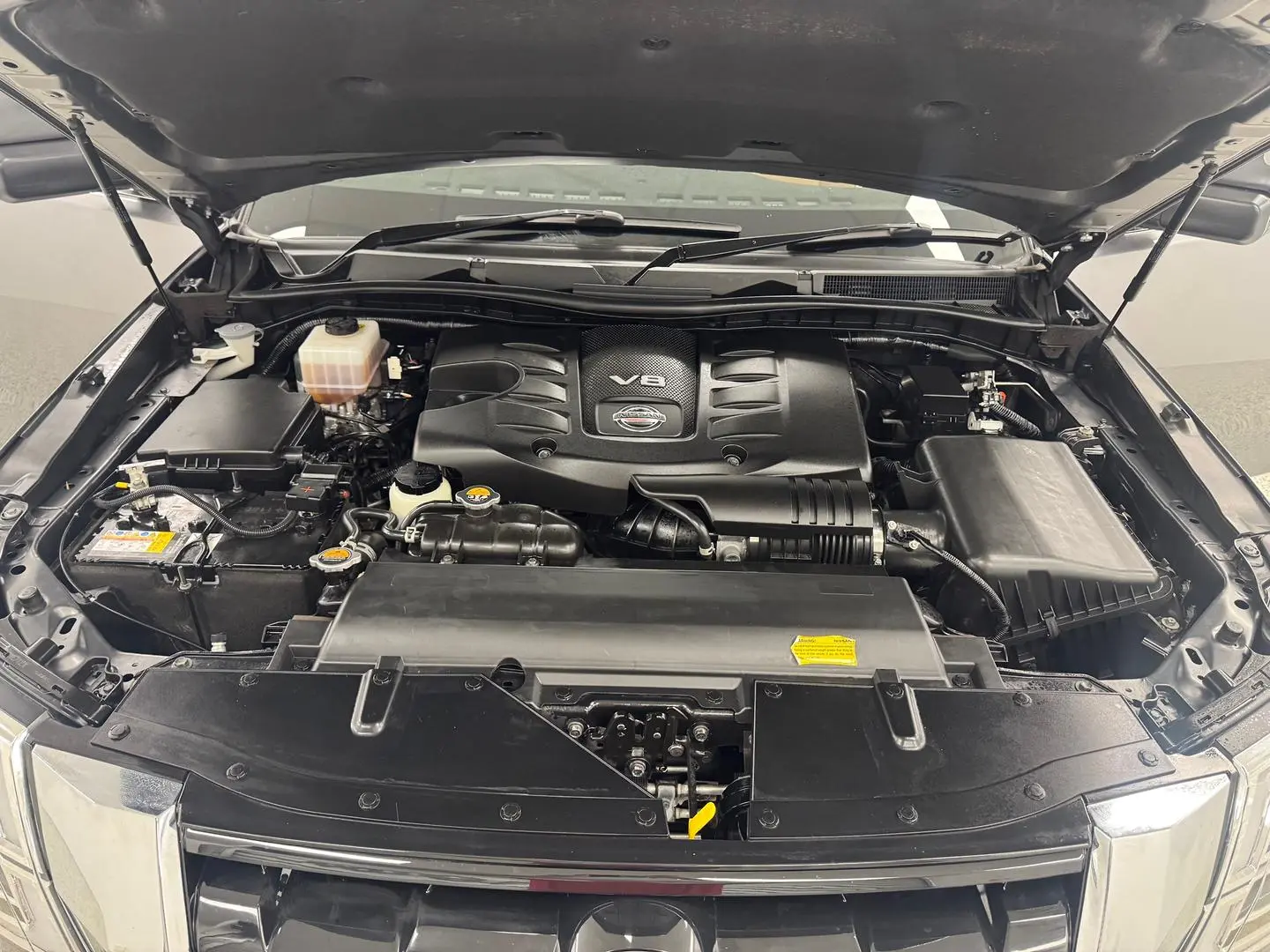 2021 Nissan Patrol Gallery Image 14