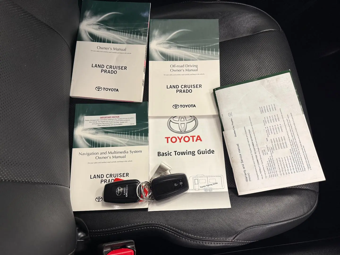 2019 Toyota Landcruiser Prado Gallery Image 28