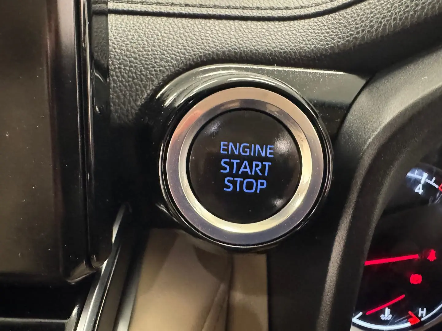 2022 Toyota Landcruiser Gallery Image 23