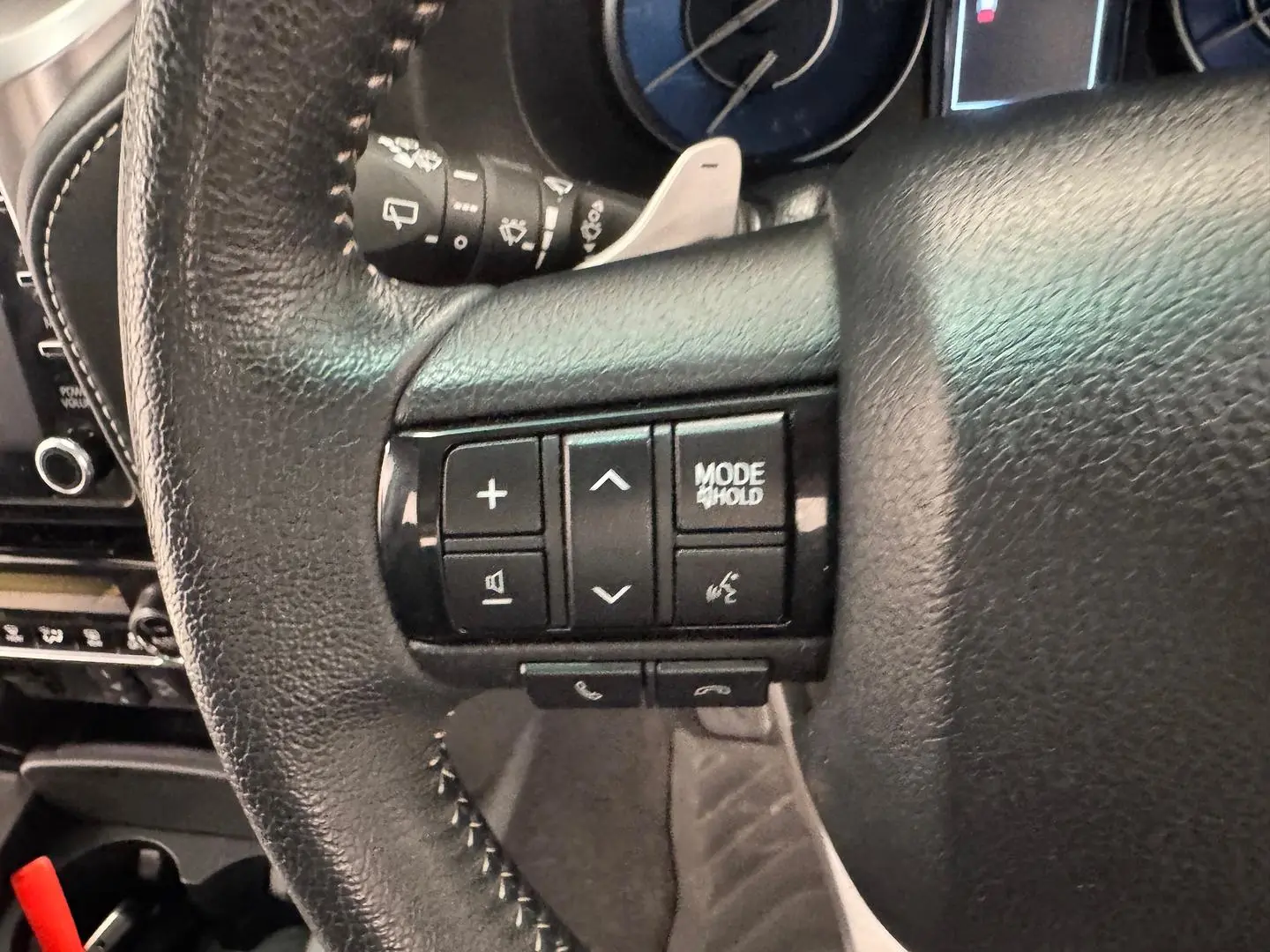 2021 Toyota Fortuner Gallery Image 15