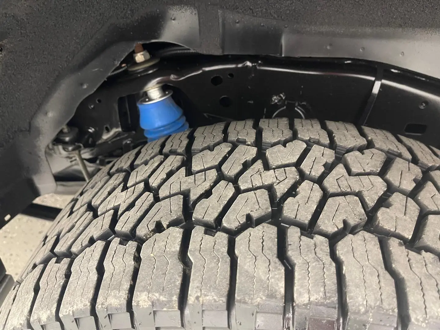 2022 Toyota Landcruiser Prado Gallery Image 18