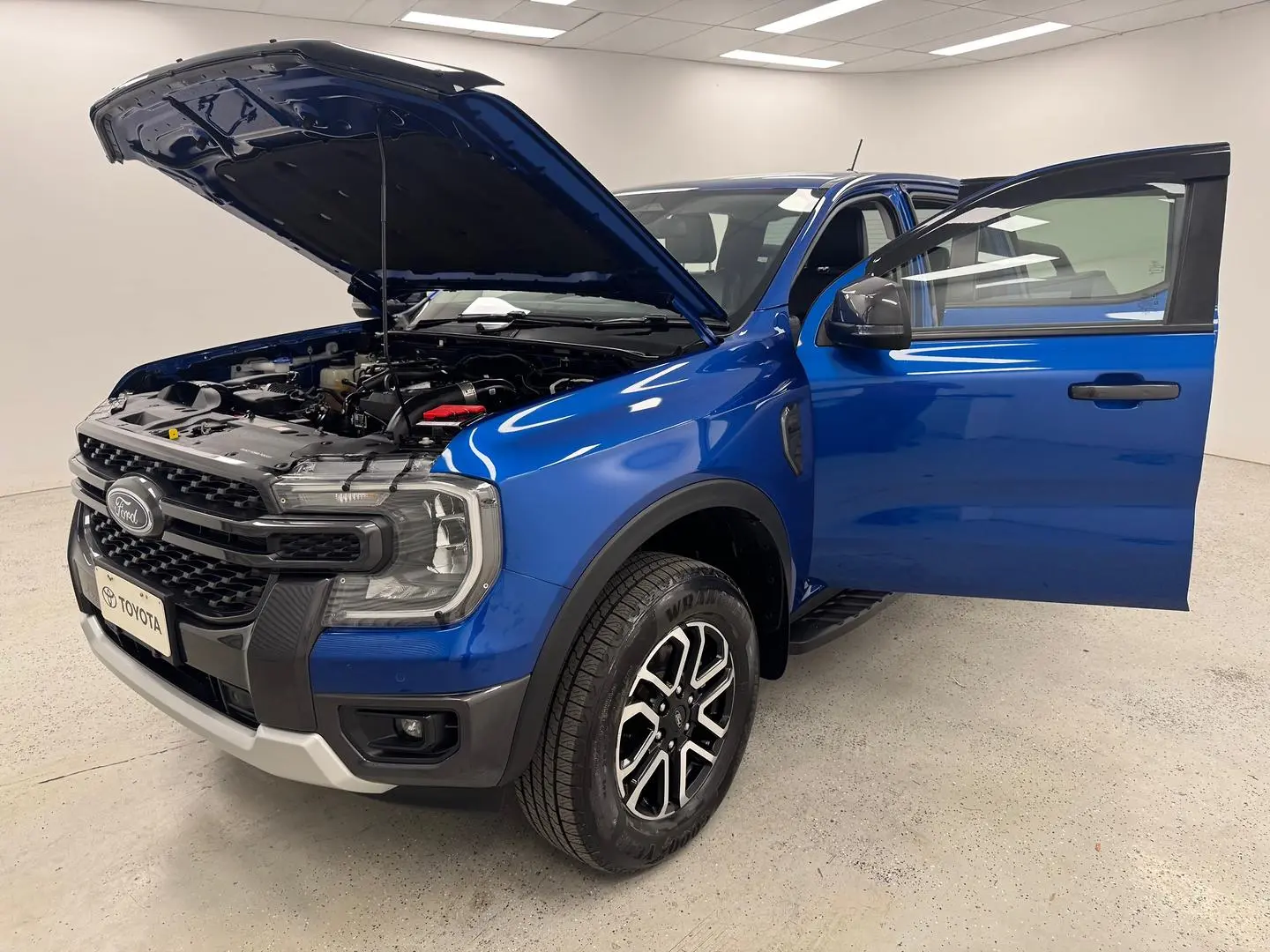 2022 Ford Ranger Gallery Image 12