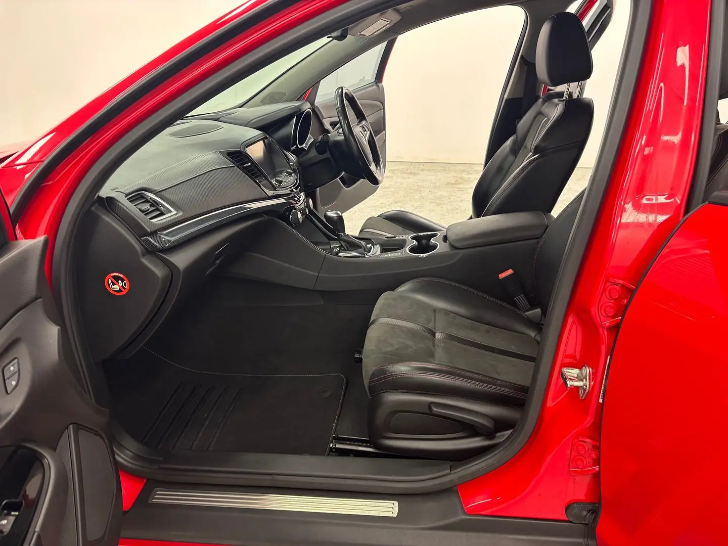 2016 Holden Commodore Gallery Image 17