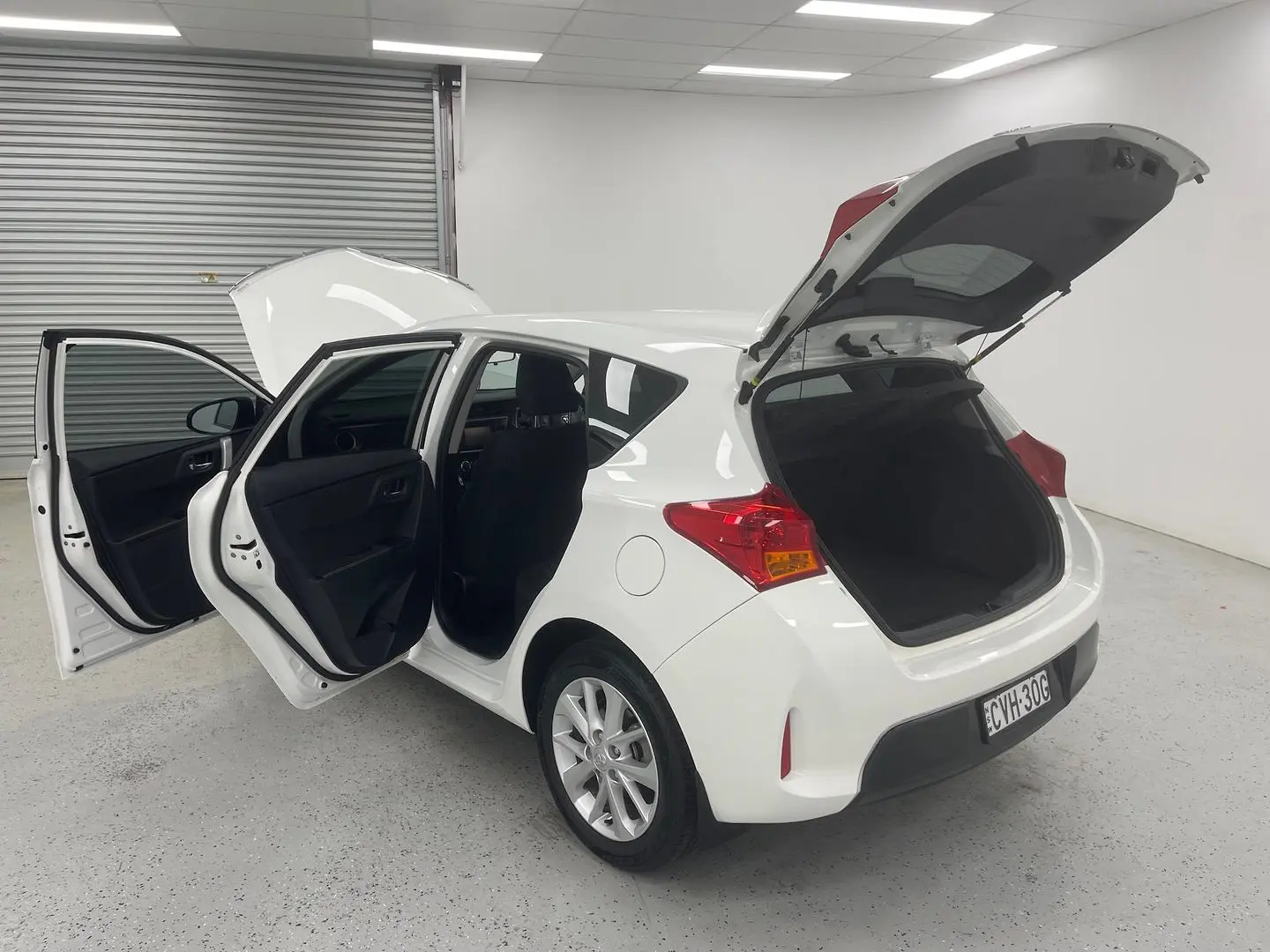 2014 Toyota Corolla Gallery Image 12